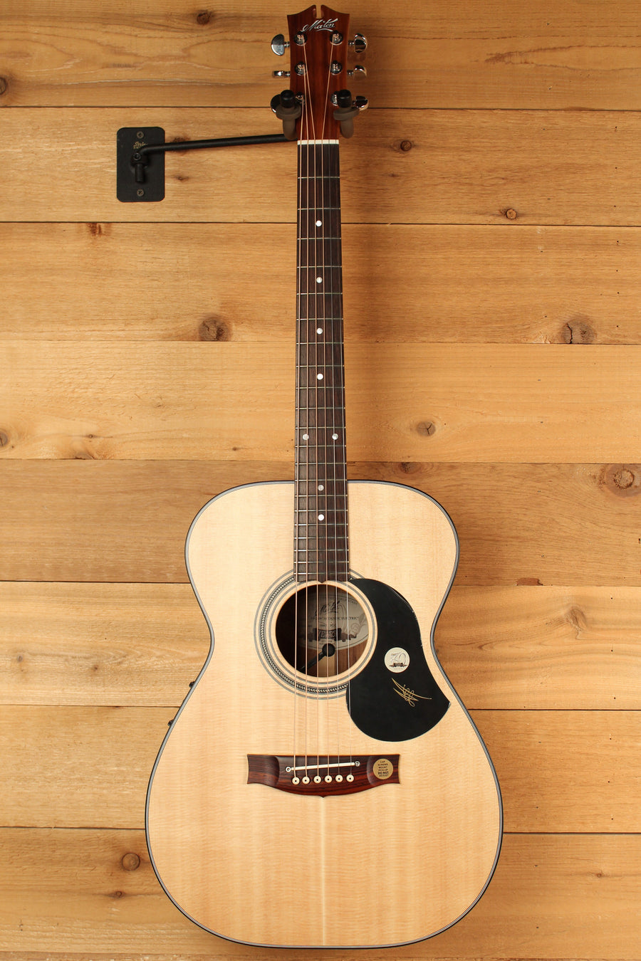 Maton EBG808 w/ AA Sitka Spruce & Blackwood  ID-13255 - Artisan Guitars