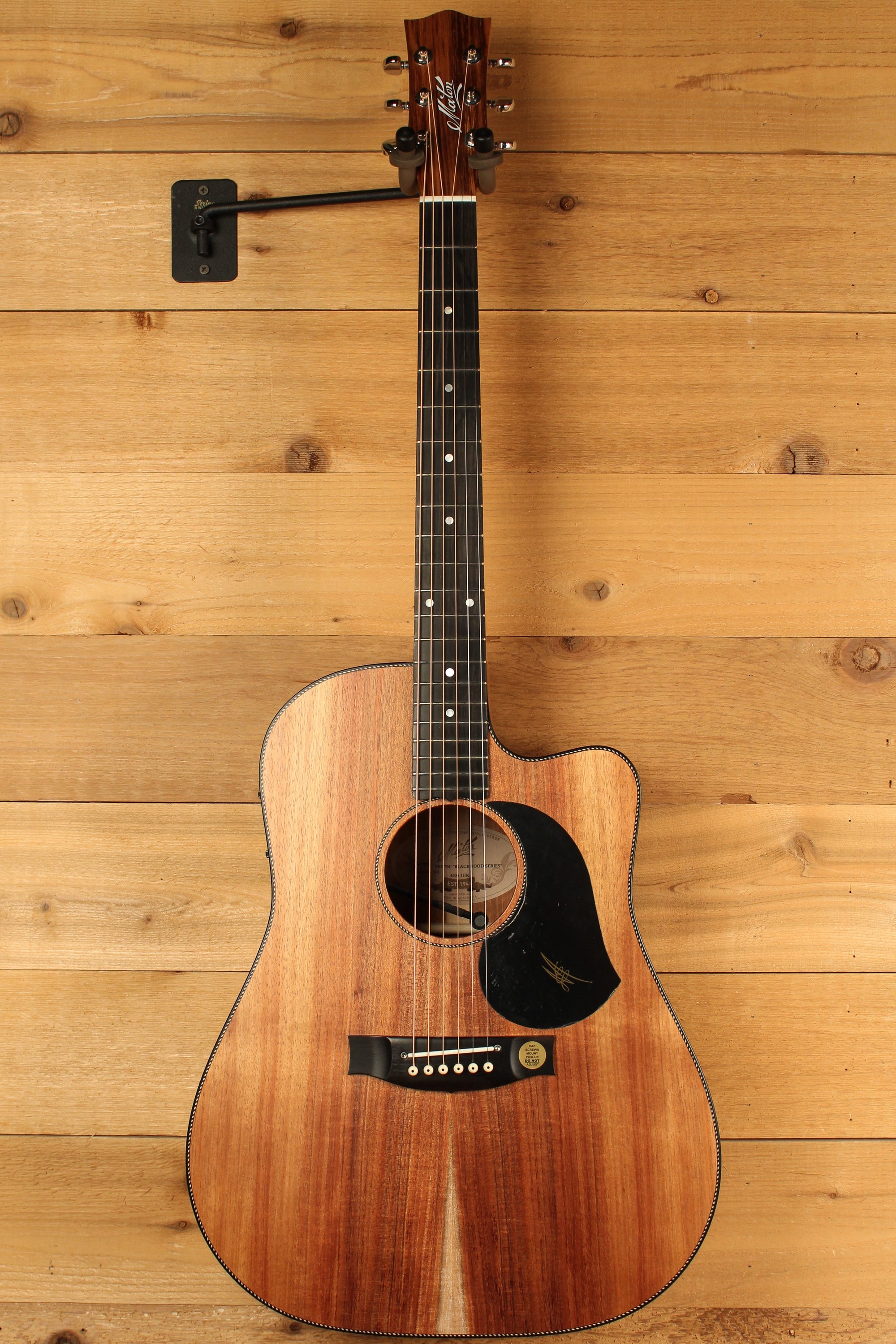 Maton EBW70C Blackwood Dreadnought w/ AP5 Pro ID-13227 - Artisan Guitars