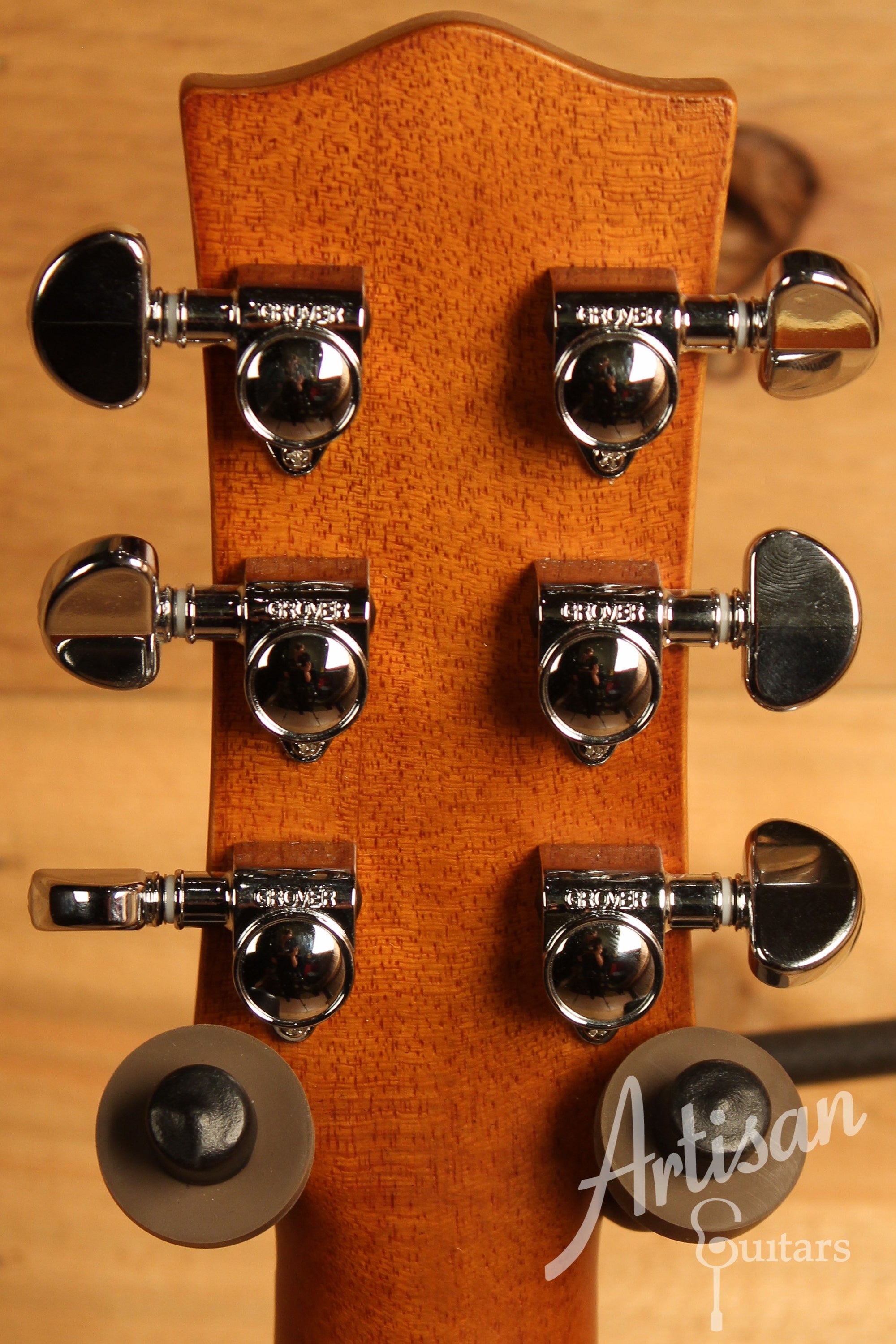 Maton EBG 808 TE Tommy Emmanuel Signature Guitar ID-12920 - Artisan Guitars