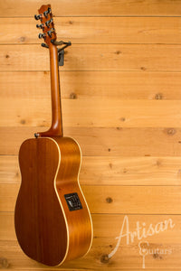 Maton EBG 808 TE Tommy Emmanuel Signature Guitar ID-10824 - Artisan Guitars