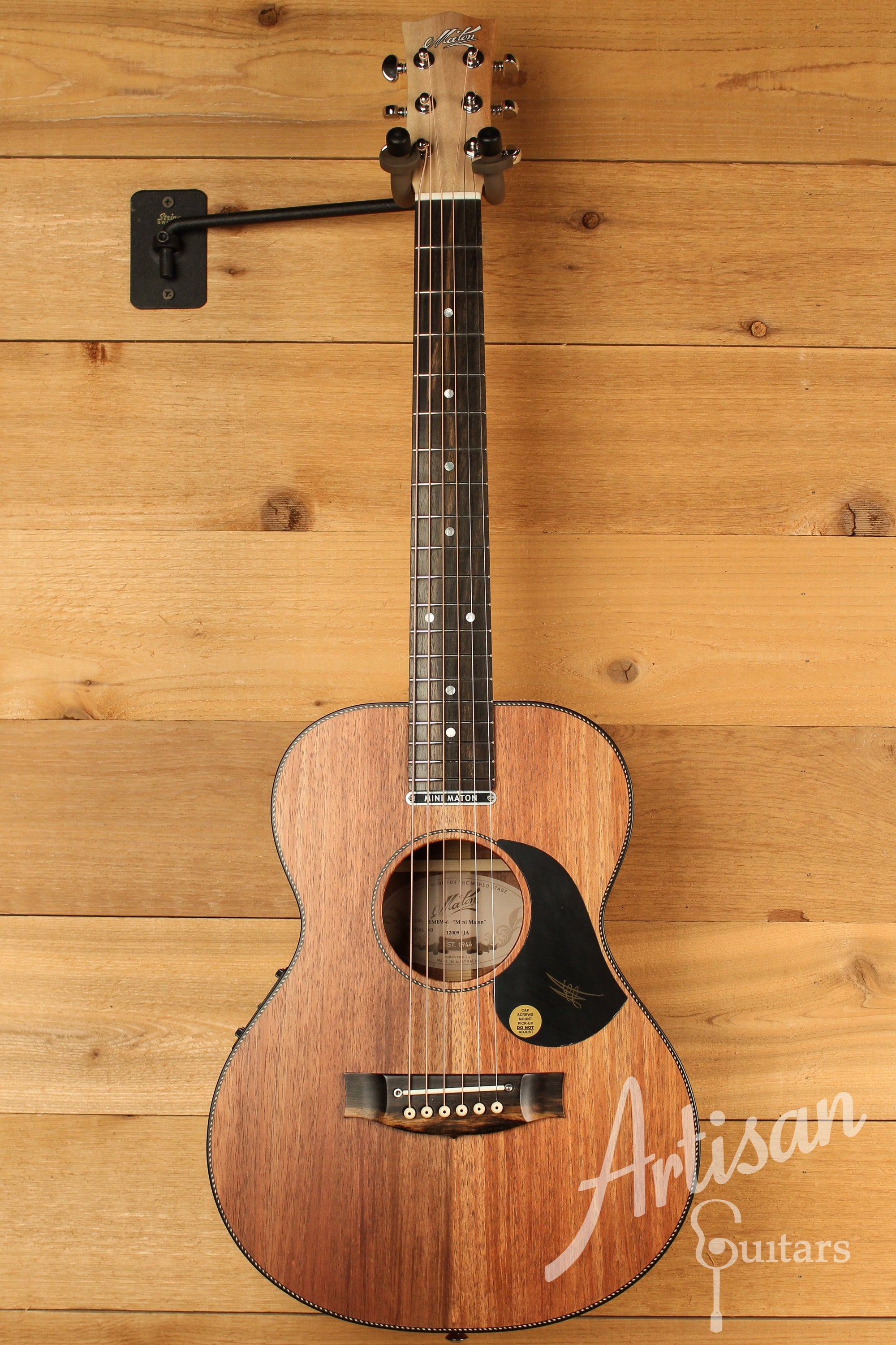 Maton EMBW6 Mini Guitar w/ Blackwood Top, Back & Sides and AP5 Pro Pickup System ID-13010 - Artisan Guitars