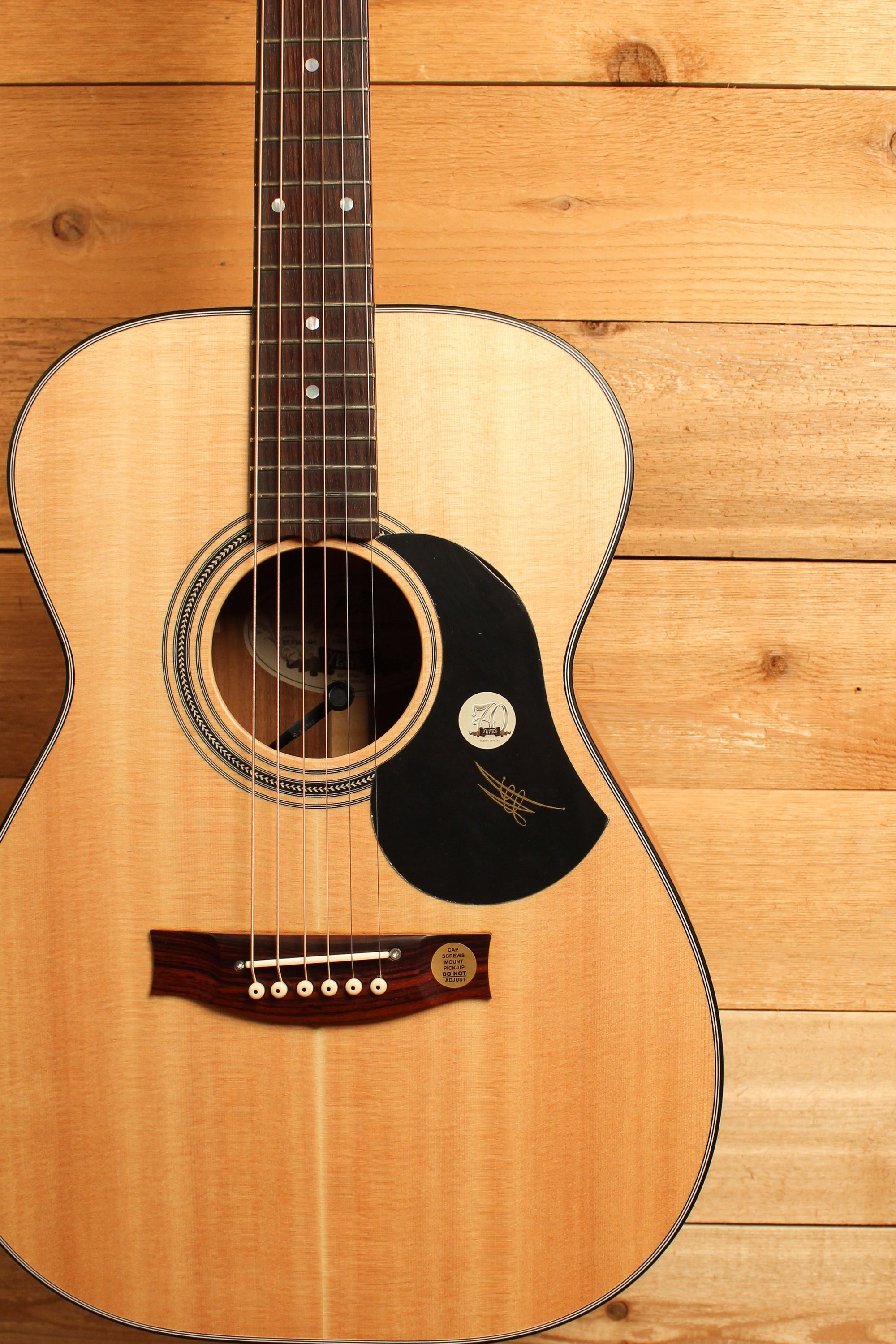 Maton EBG808 w/ AA Sitka Spruce & Blackwood  ID-13255 - Artisan Guitars