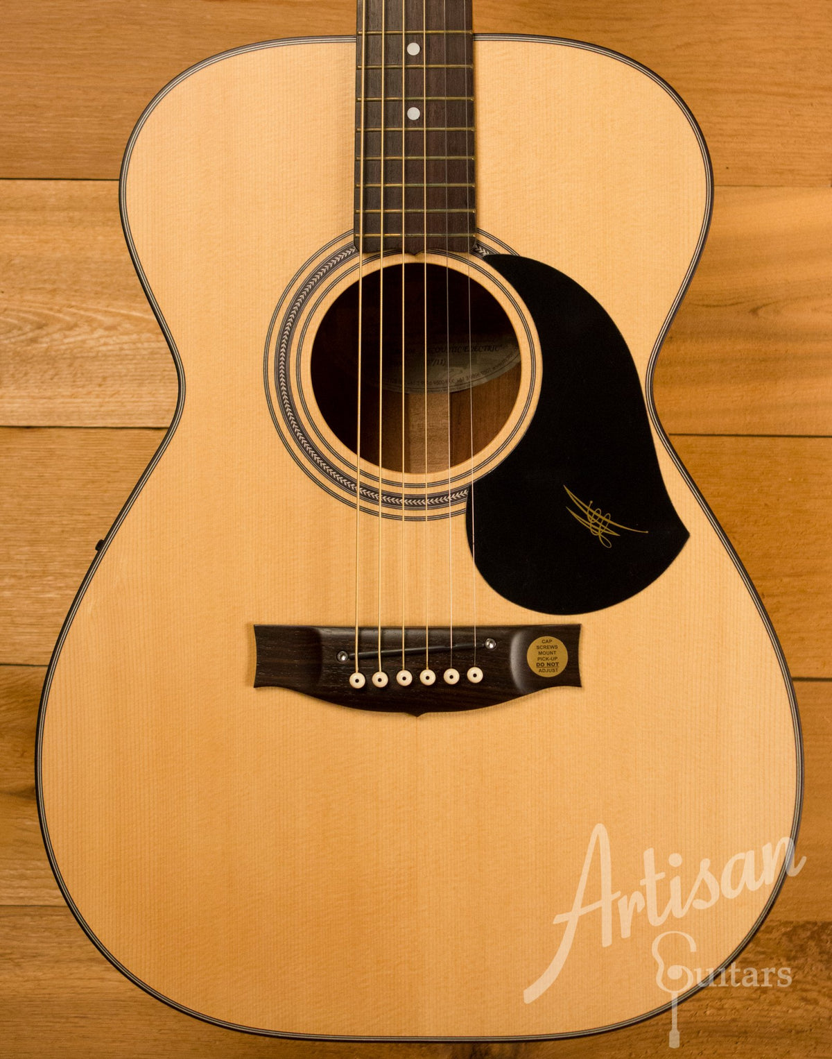 Maton EBG808 Sitka Spruce and Blackwood ID-10828 - Artisan Guitars