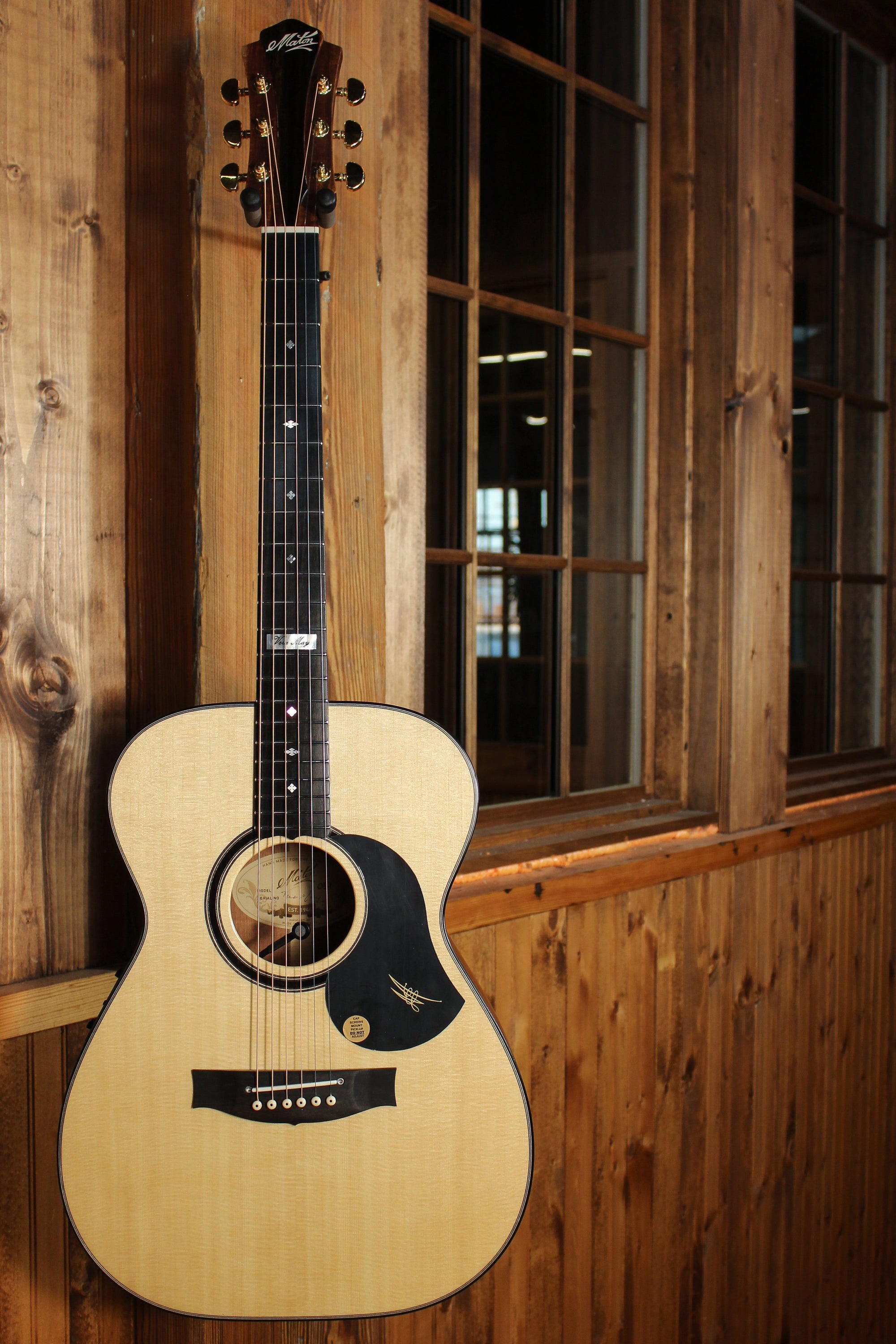 Maton Vera May Special w/ Lutz Spruce & Blackwood ID-13591 - Artisan Guitars