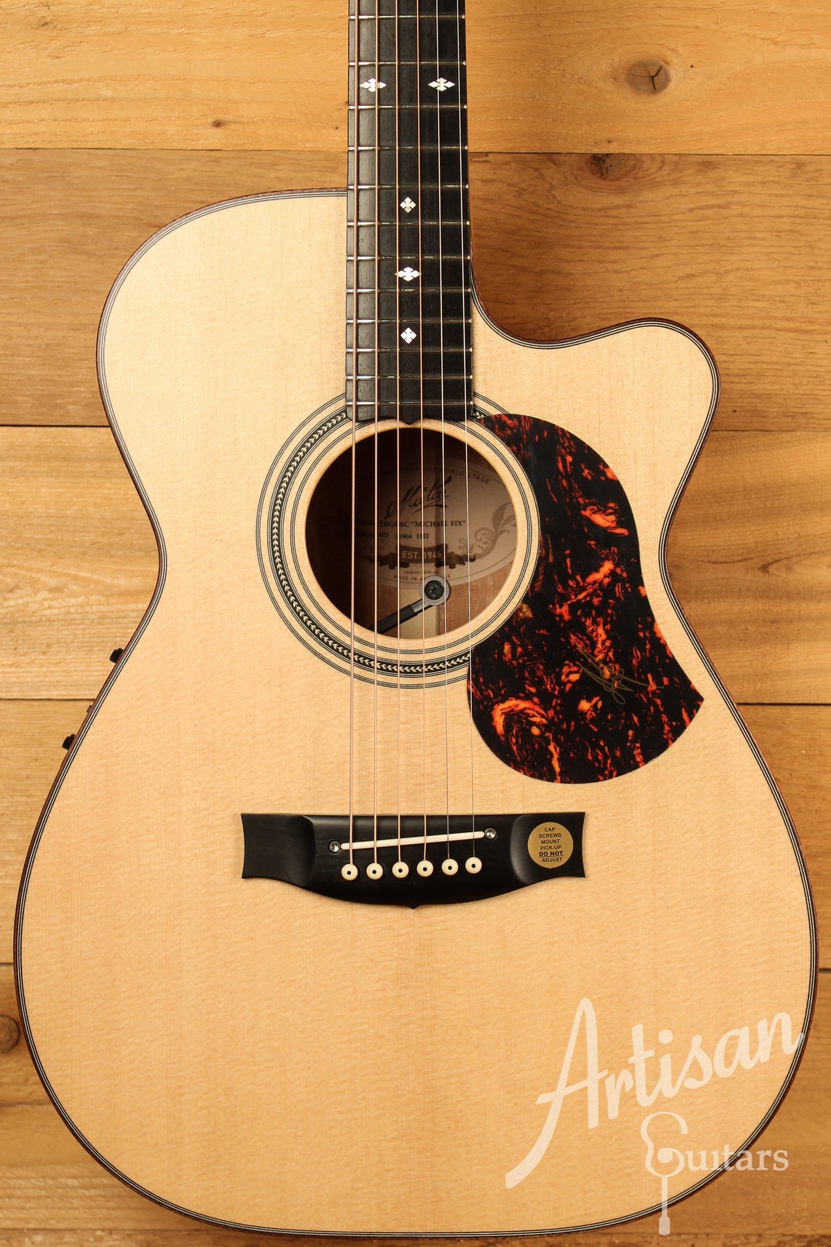 Maton EBG 808C MIC FIX Michael Fix Signature Guitar Sitka and Queensland Maple with Cutaway ID-12773 - Artisan Guitars
