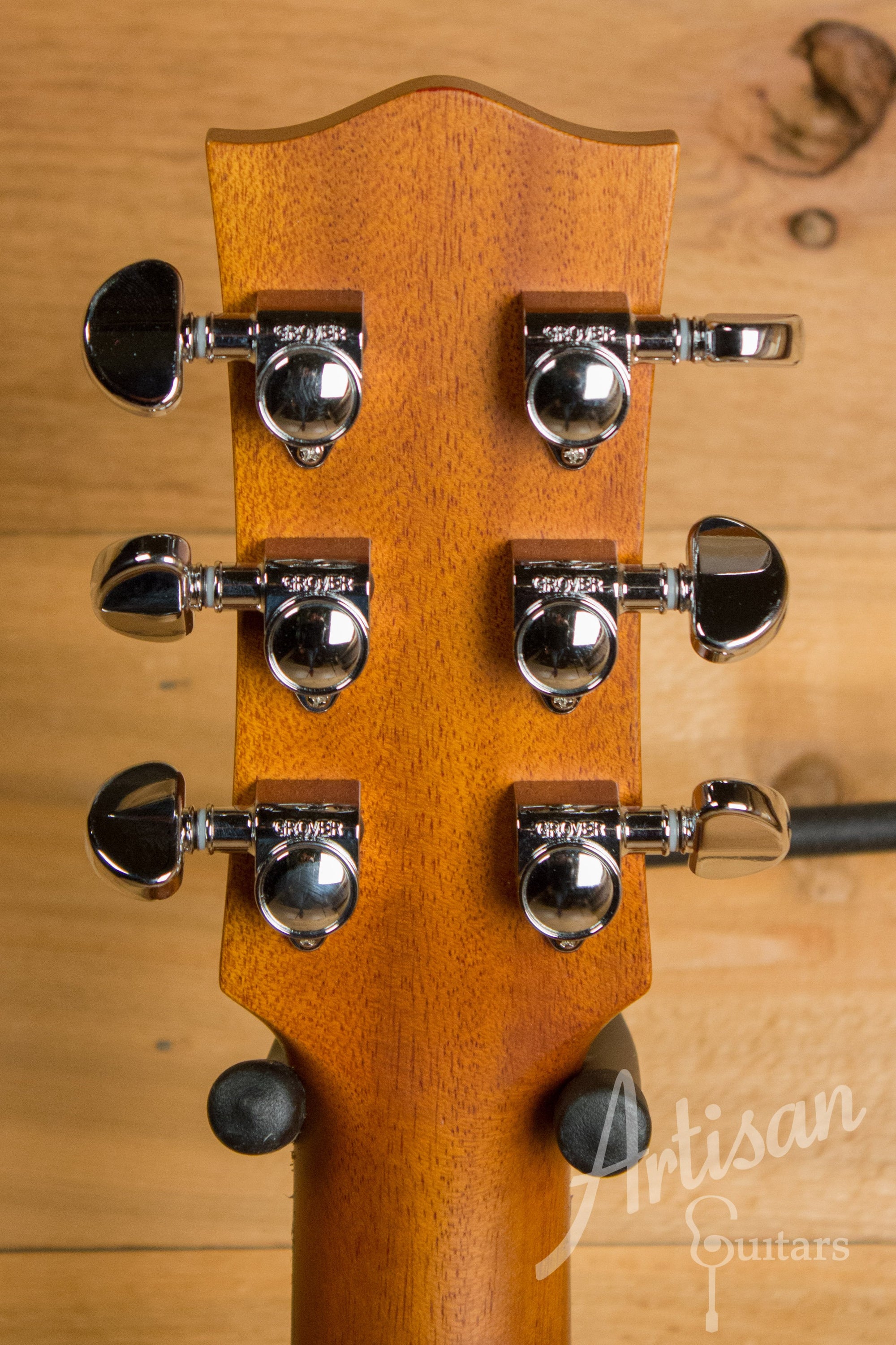 Maton EBG 808 TE Tommy Emmanuel Signature Guitar ID-11205 - Artisan Guitars
