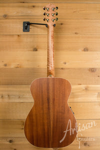 Maton EBG808 Artist Series Sitka Spruce and Blackwood ID-11194 - Artisan Guitars