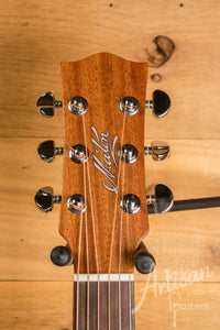 Maton SRS808 Guitar Western Red Cedar and Solid Blackwood ID-10750 - Artisan Guitars