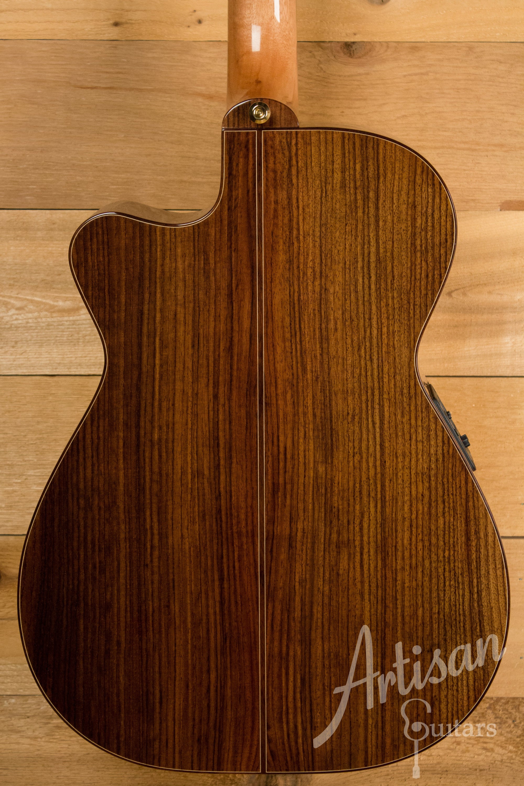 Maton EM 100C 808 Messiah Series Guitar with Sitka and Indian Rosewood Cutaway Pre-Owned 2011 ID-11080 - Artisan Guitars