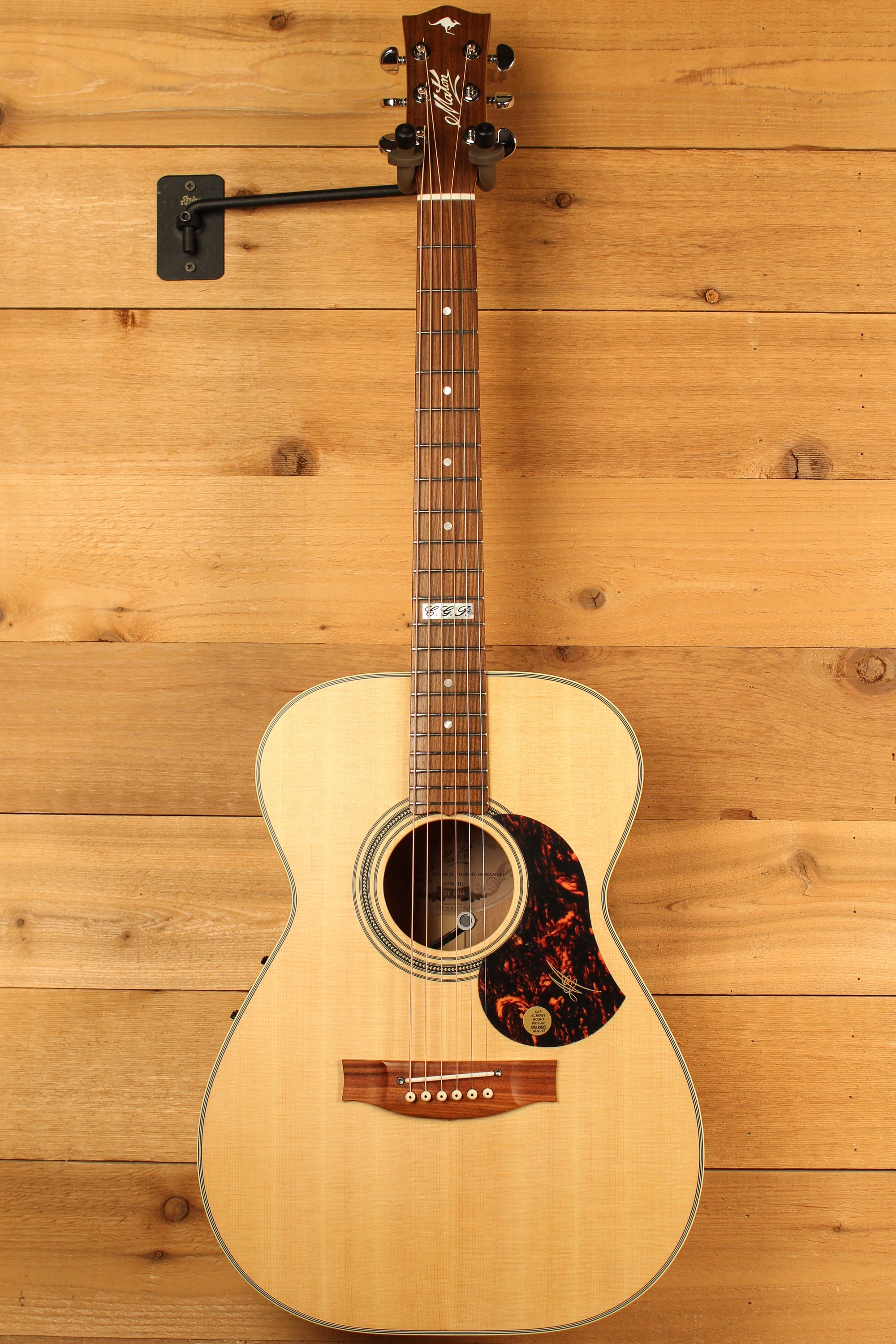 Maton EBG 808 TE Tommy Emmanuel Signature Guitar  ID-13367 - Artisan Guitars