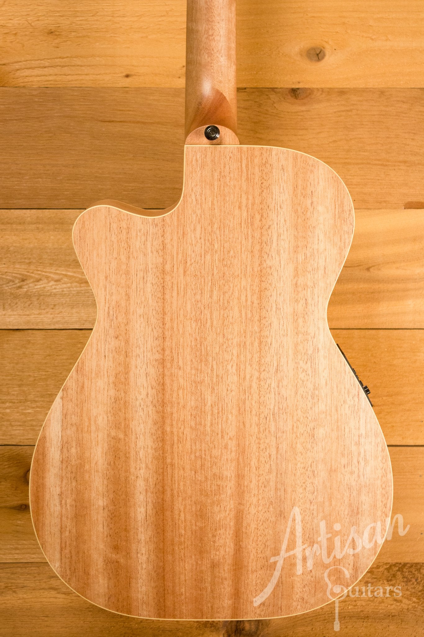 Maton EBG808CL Performer Series Bunya and Queensland Maple with Cutaway ID-10785 - Artisan Guitars