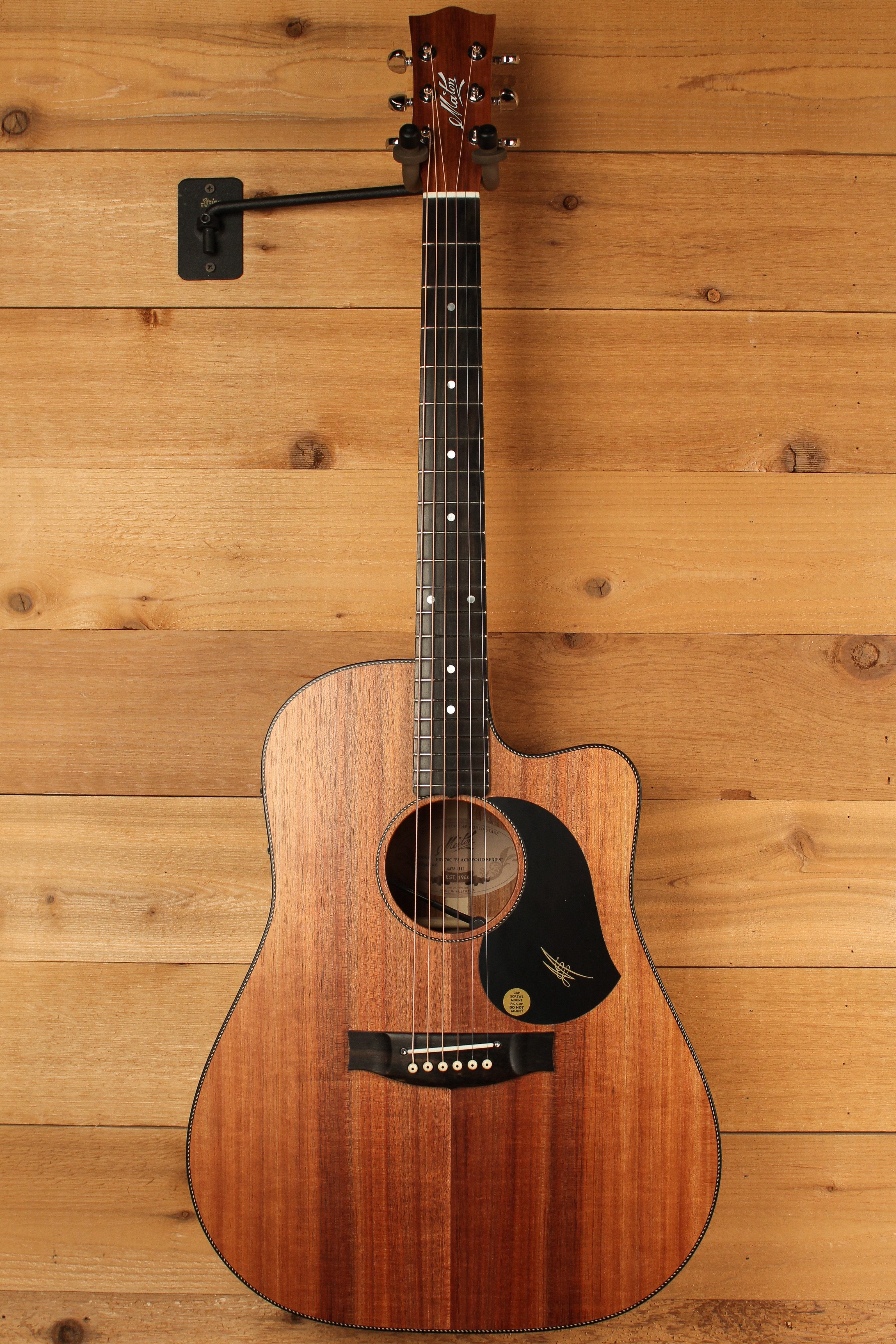 Maton EBW70C Blackwood Dreadnought w/ AP5 Pro ID-13089 - Artisan Guitars