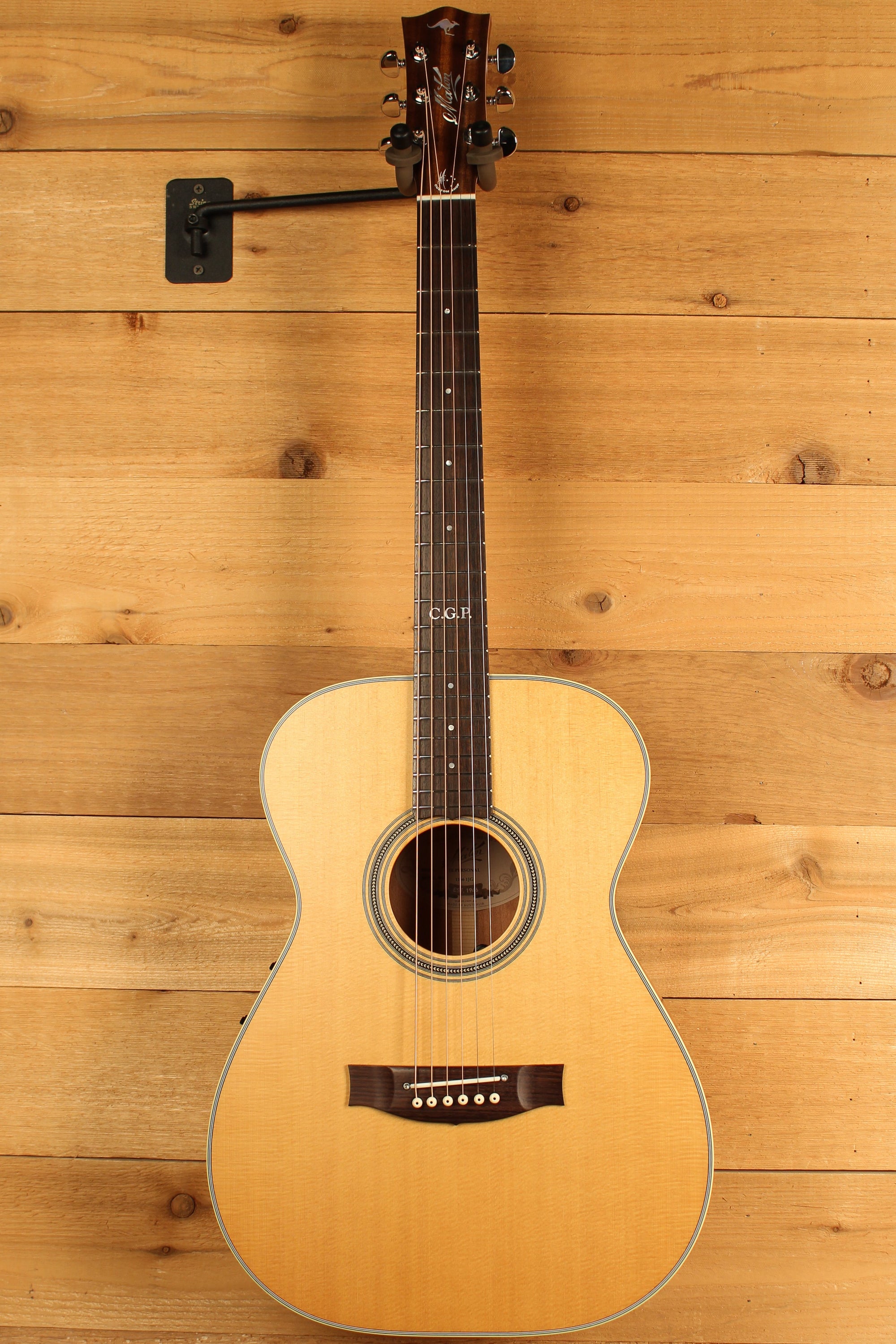Maton Custom Shop T.E Personal Guitar Sitka Spruce & Queensland Maple ID-13619 - Artisan Guitars