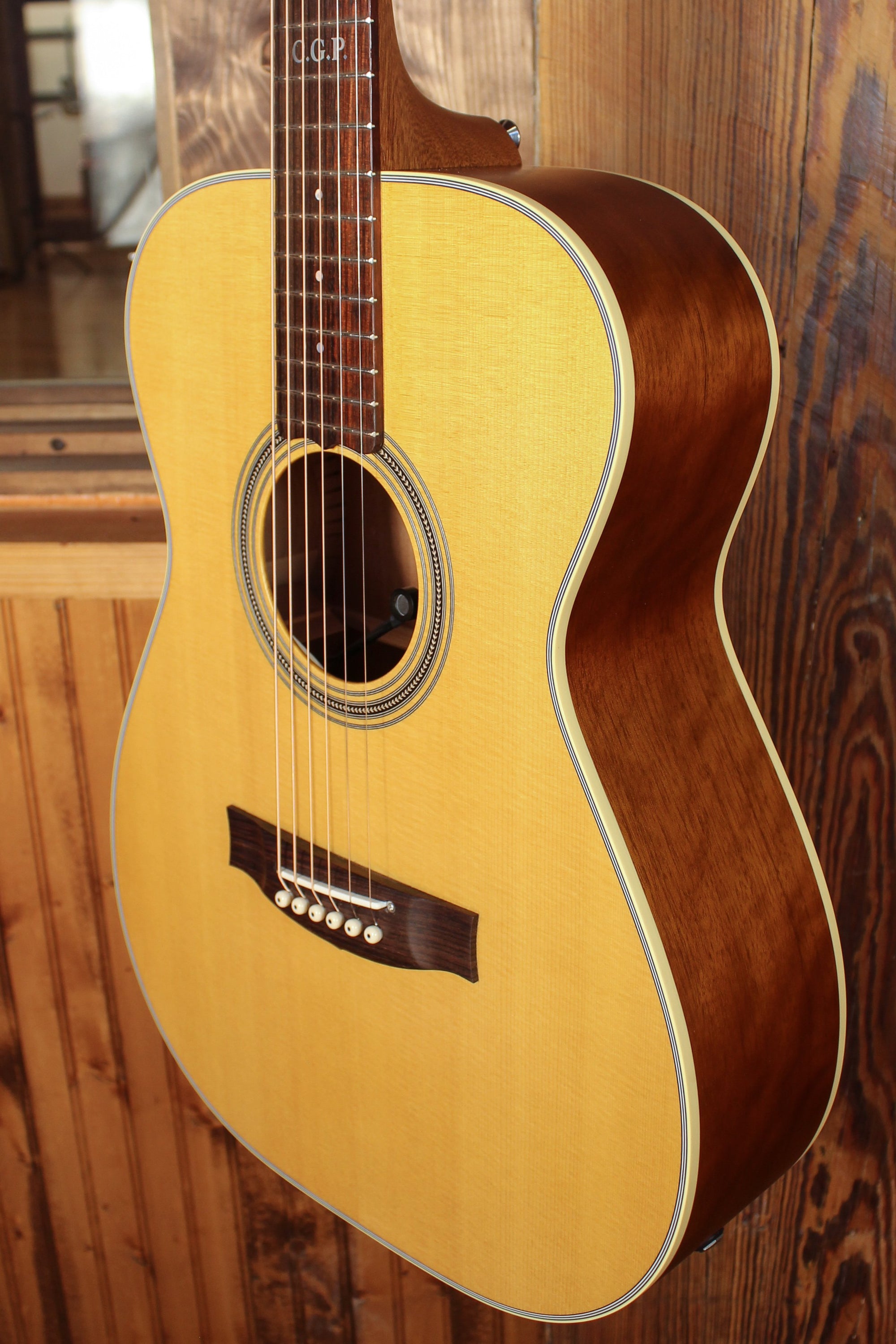 Maton Custom Shop TE Personal w/ Sitka Spruce & Queensland Maple Thinline ID-13778 - Artisan Guitars