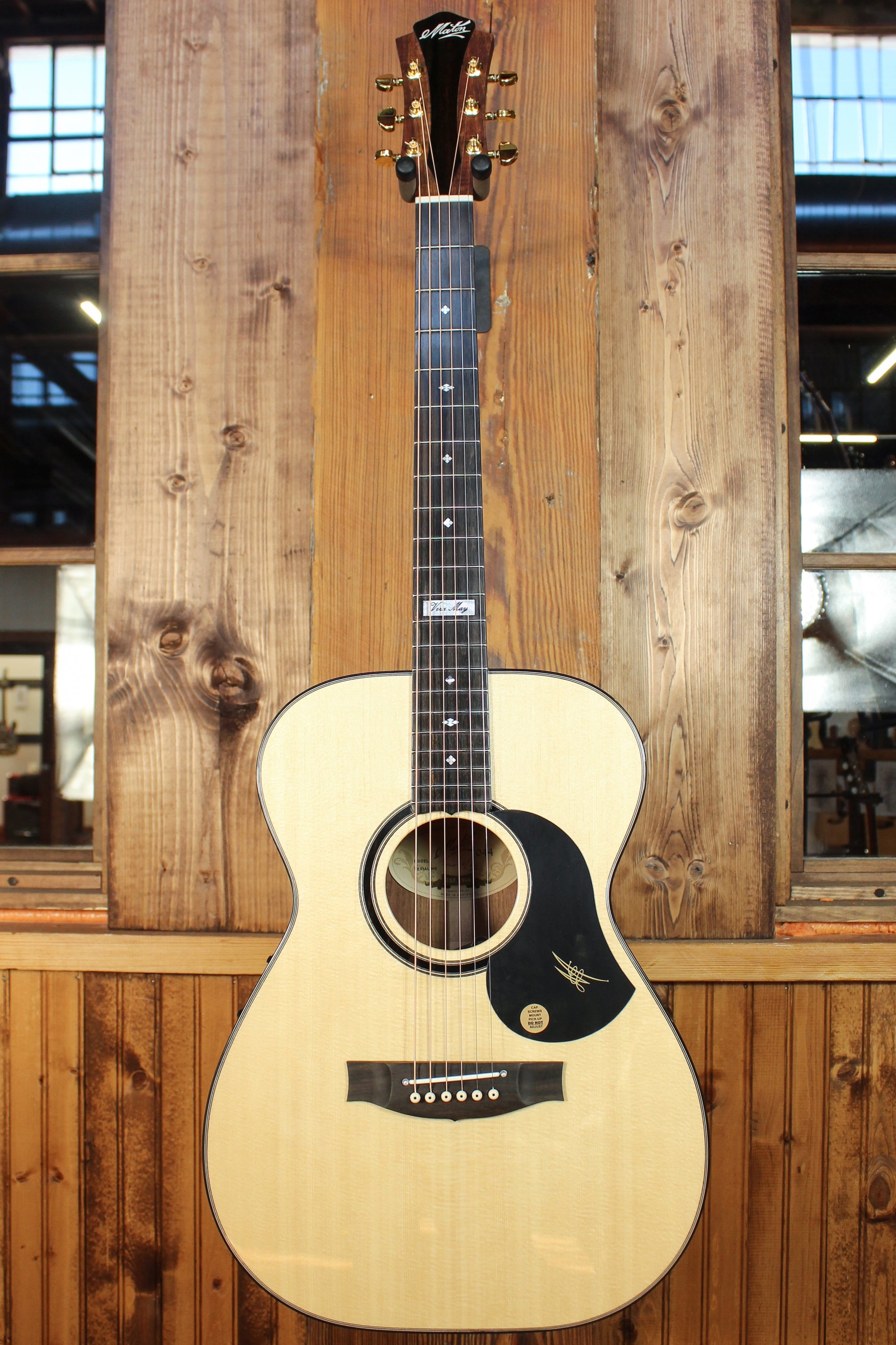 Maton Vera May Special w/ Lutz Spruce & Blackwood ID-13779 - Artisan Guitars