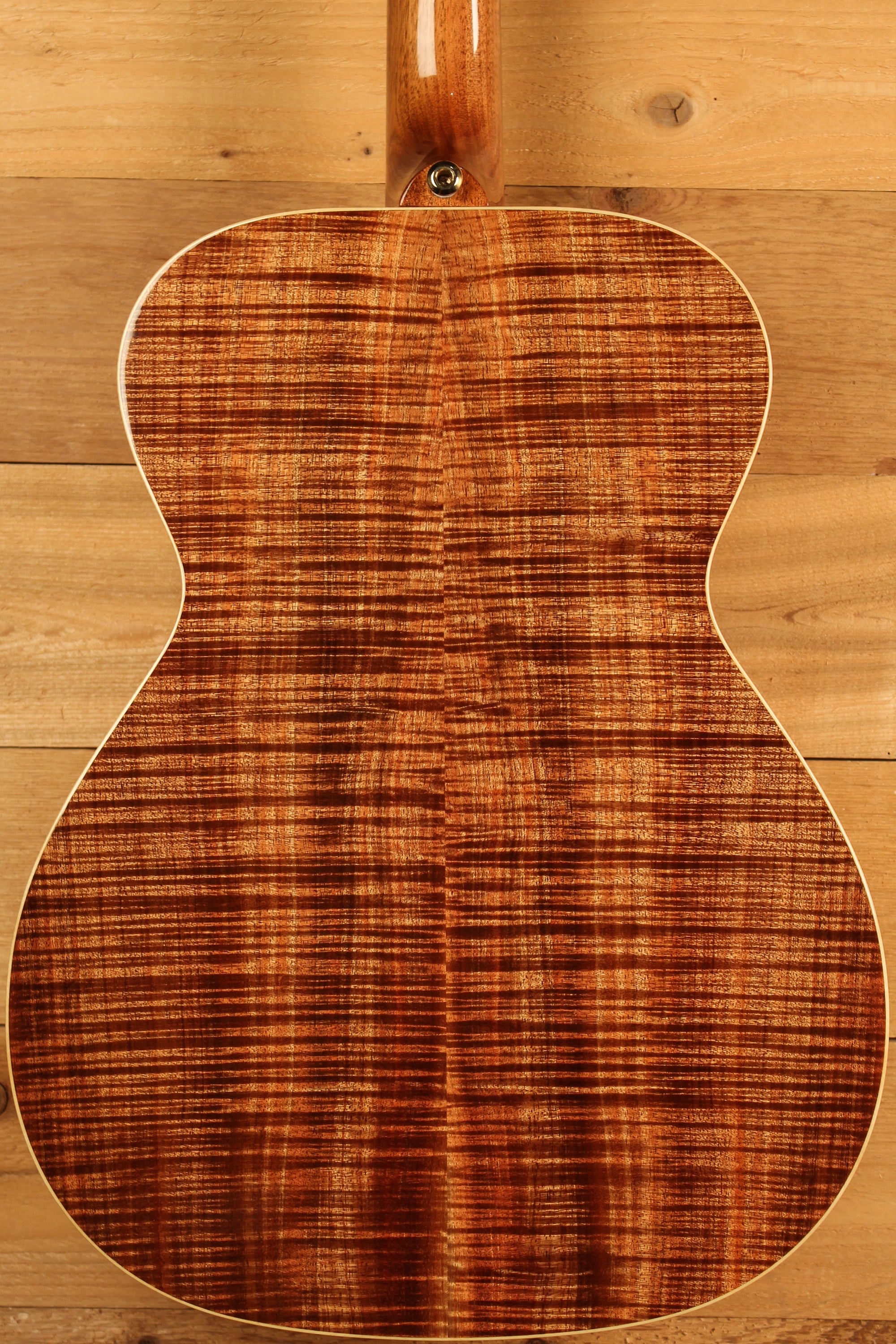 Maton WA May Custom Shop 808 w/ Sitka Spruce & Fiddleback Blackwood Pre-Owned 2017 ID-13521 - Artisan Guitars