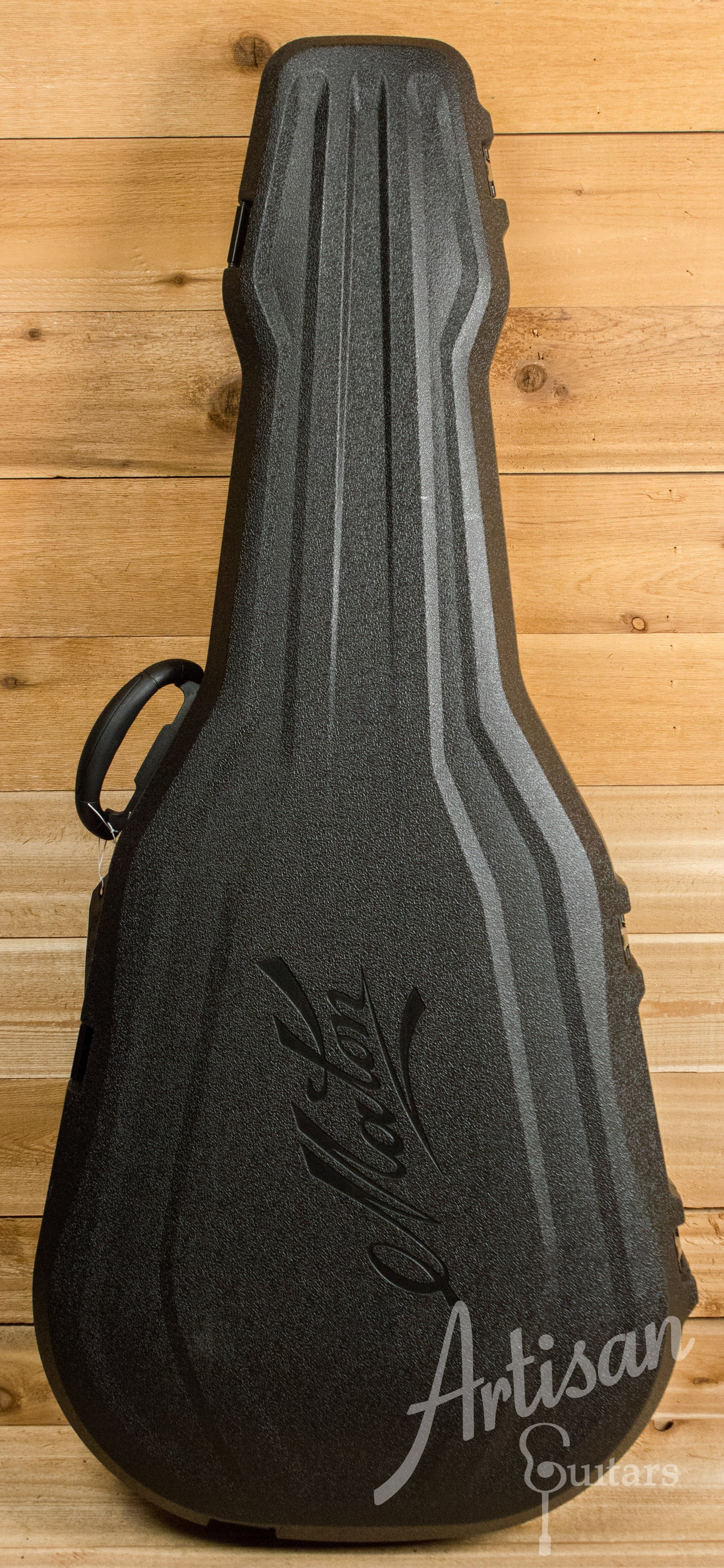 Maton EBG 808C TE Tommy Emmanuel Signature Guitar Cutaway NAMM 2017 ID-11211 - Artisan Guitars