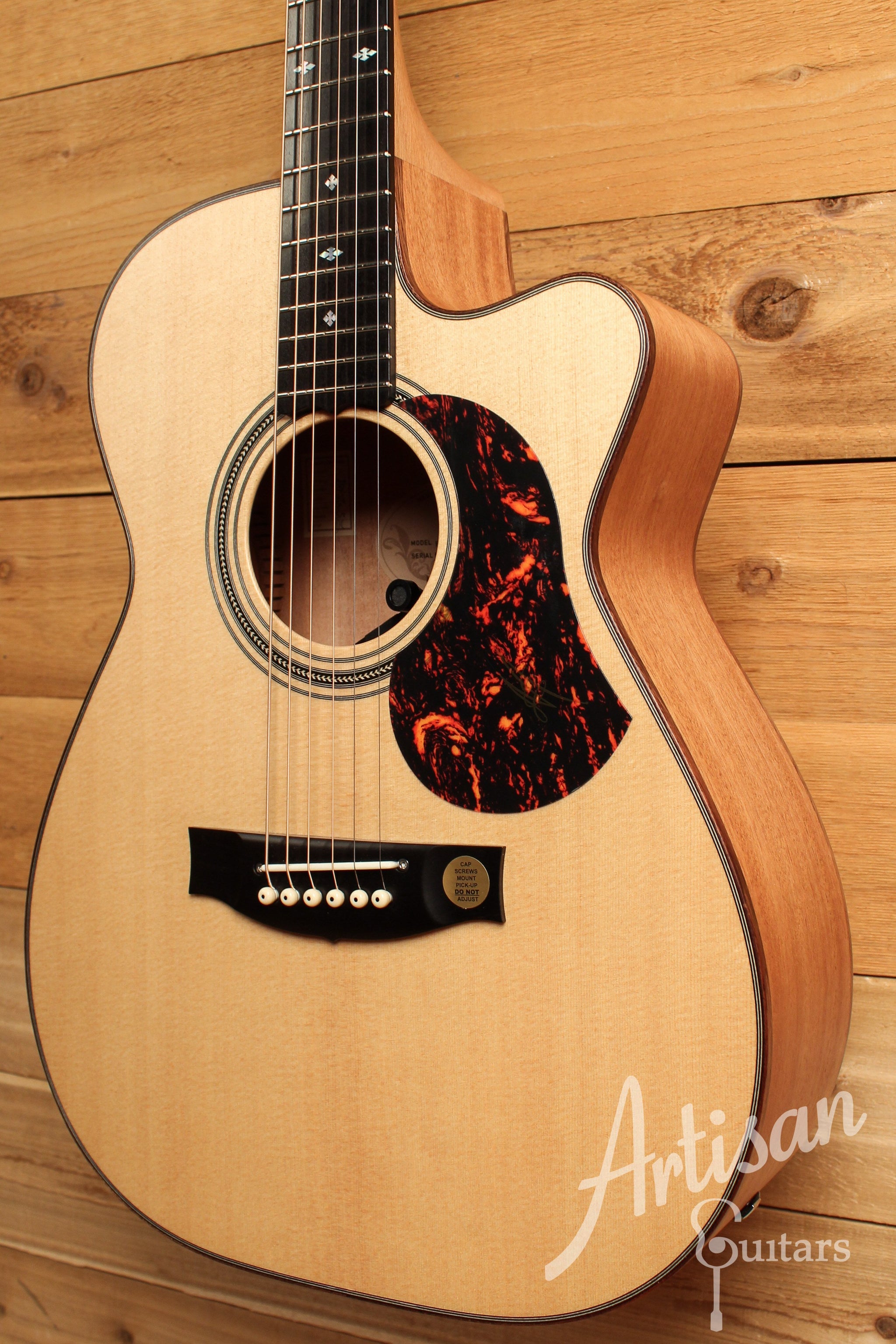 Maton EBG 808C MIC FIX Michael Fix Signature Guitar Sitka and Queensland Maple with Cutaway ID-12773 - Artisan Guitars