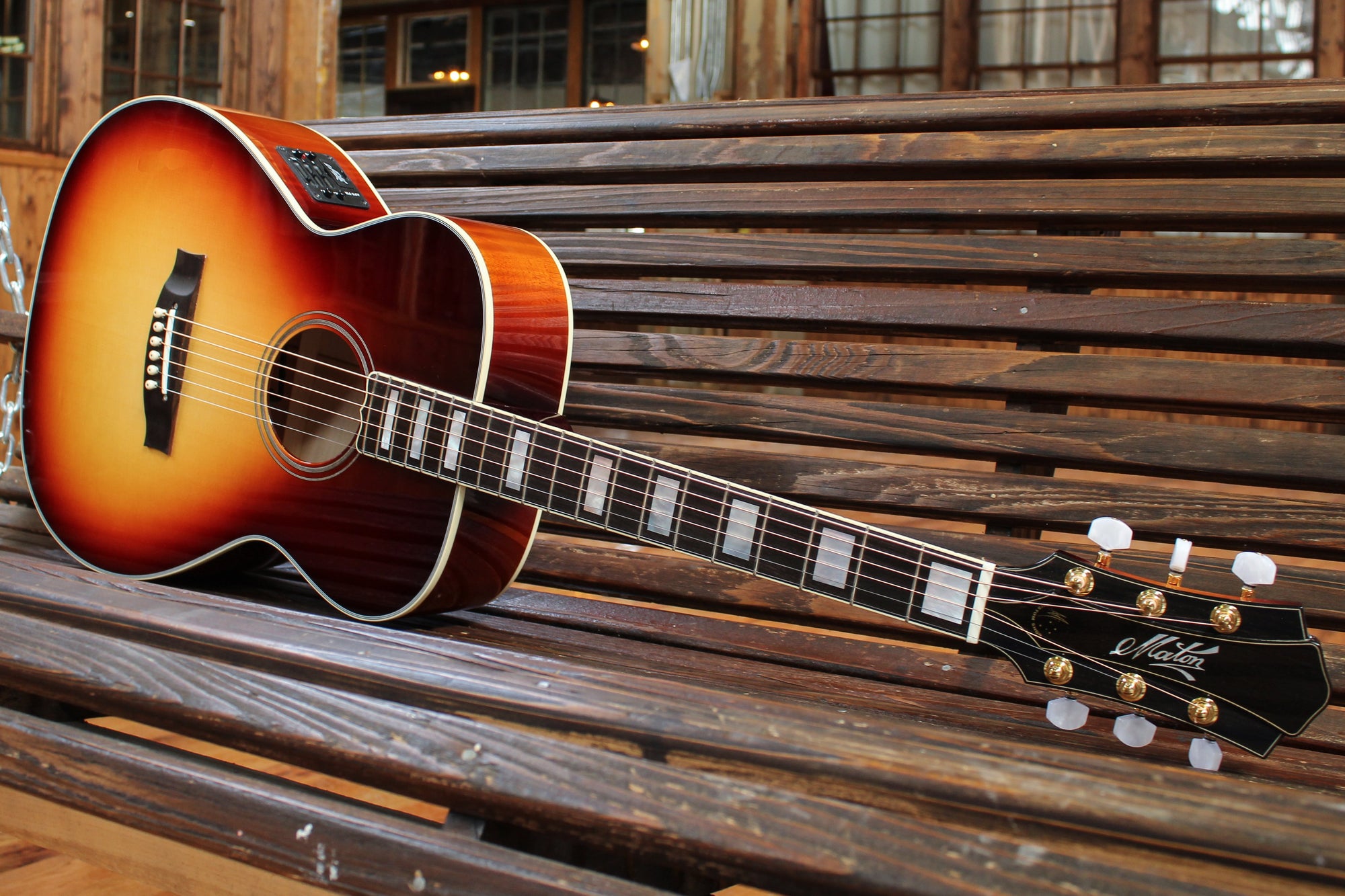 Maton Custom Shop Traditional w/ European Spruce & English Maple ID-13789 - Artisan Guitars