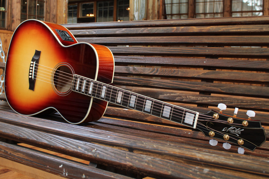 Maton Custom Shop Traditional w/ European Spruce & English Maple ID-13789 - Artisan Guitars