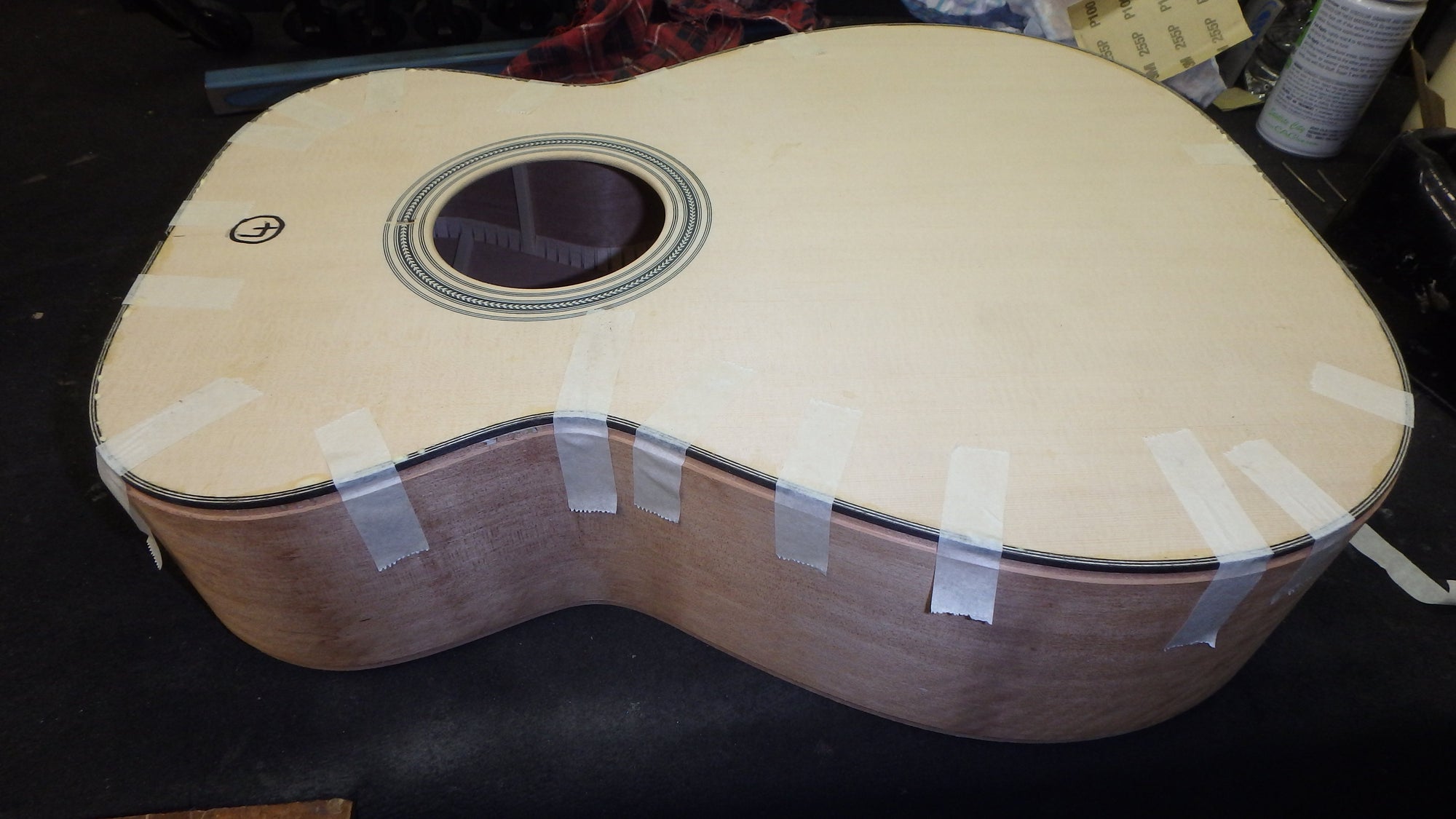 Maton T.E Personal Guitar Sitka Spruce and AAA"Bees Wings" Queensland Maple ID-10694 - Artisan Guitars