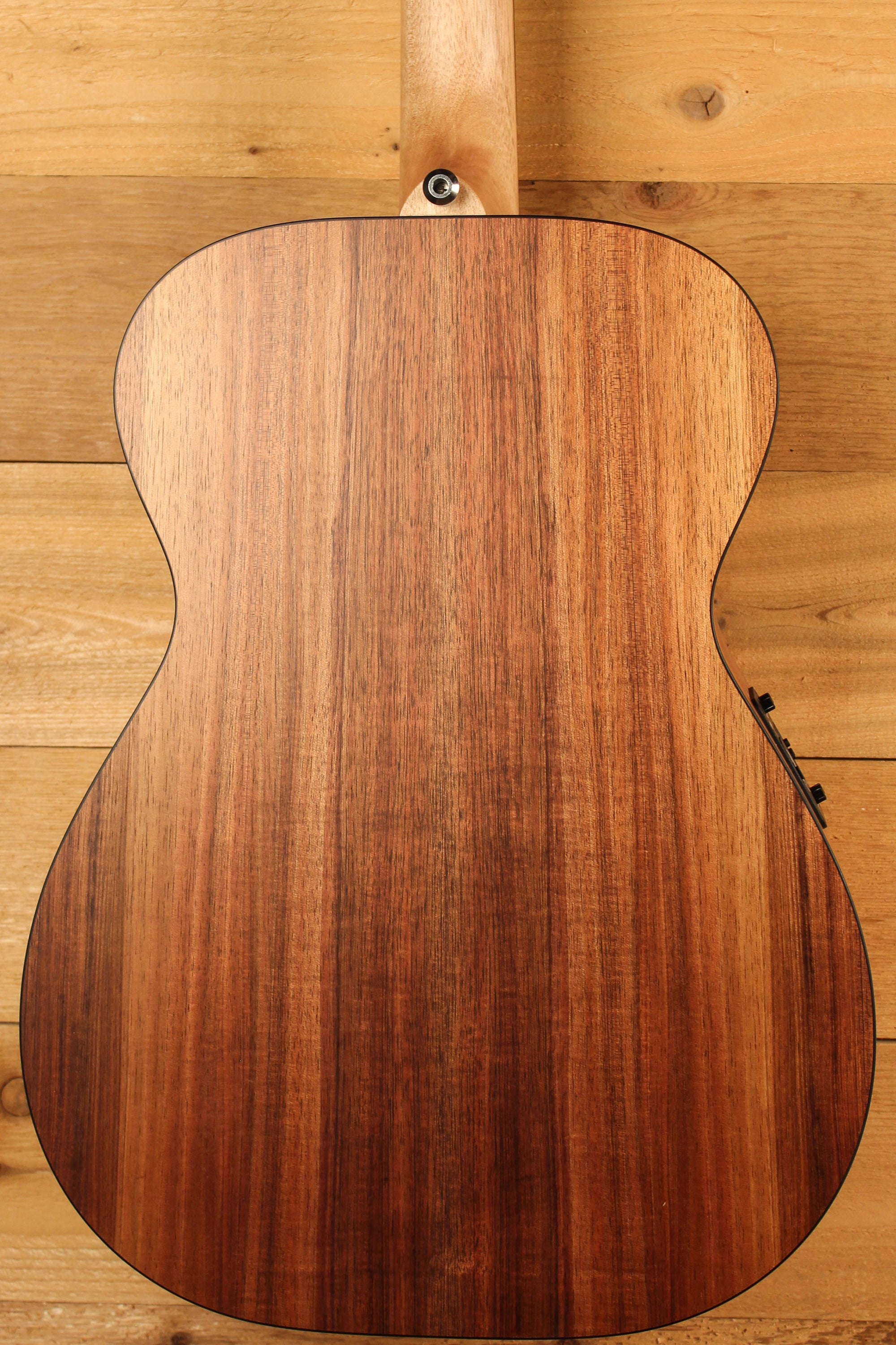 Maton EBG808 w/ AA Sitka Spruce & Blackwood ID-13613 - Artisan Guitars