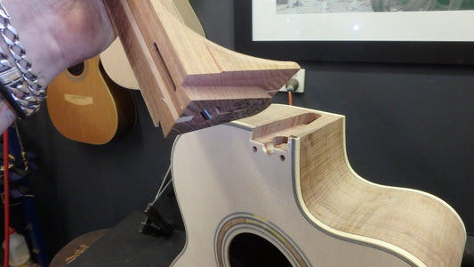 Maton Custom Shop Jumbo Guitar Cutaway with Sitka Spruce and Fiddleback Blackwood ID-11065 - Artisan Guitars