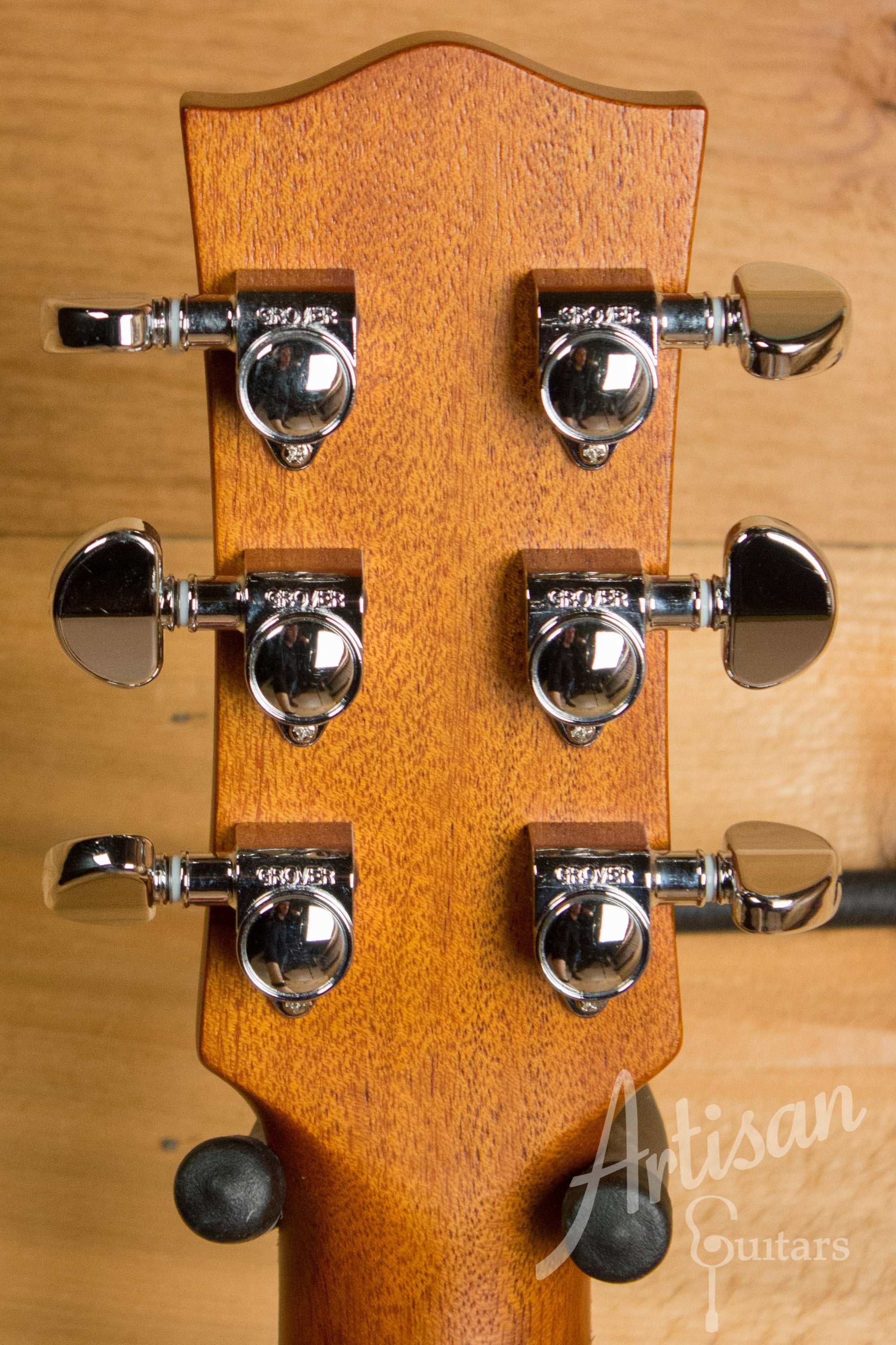 Maton EBG 808C TE Tommy Emmanuel Signature Guitar Cutaway NAMM 2017 ID-11211 - Artisan Guitars