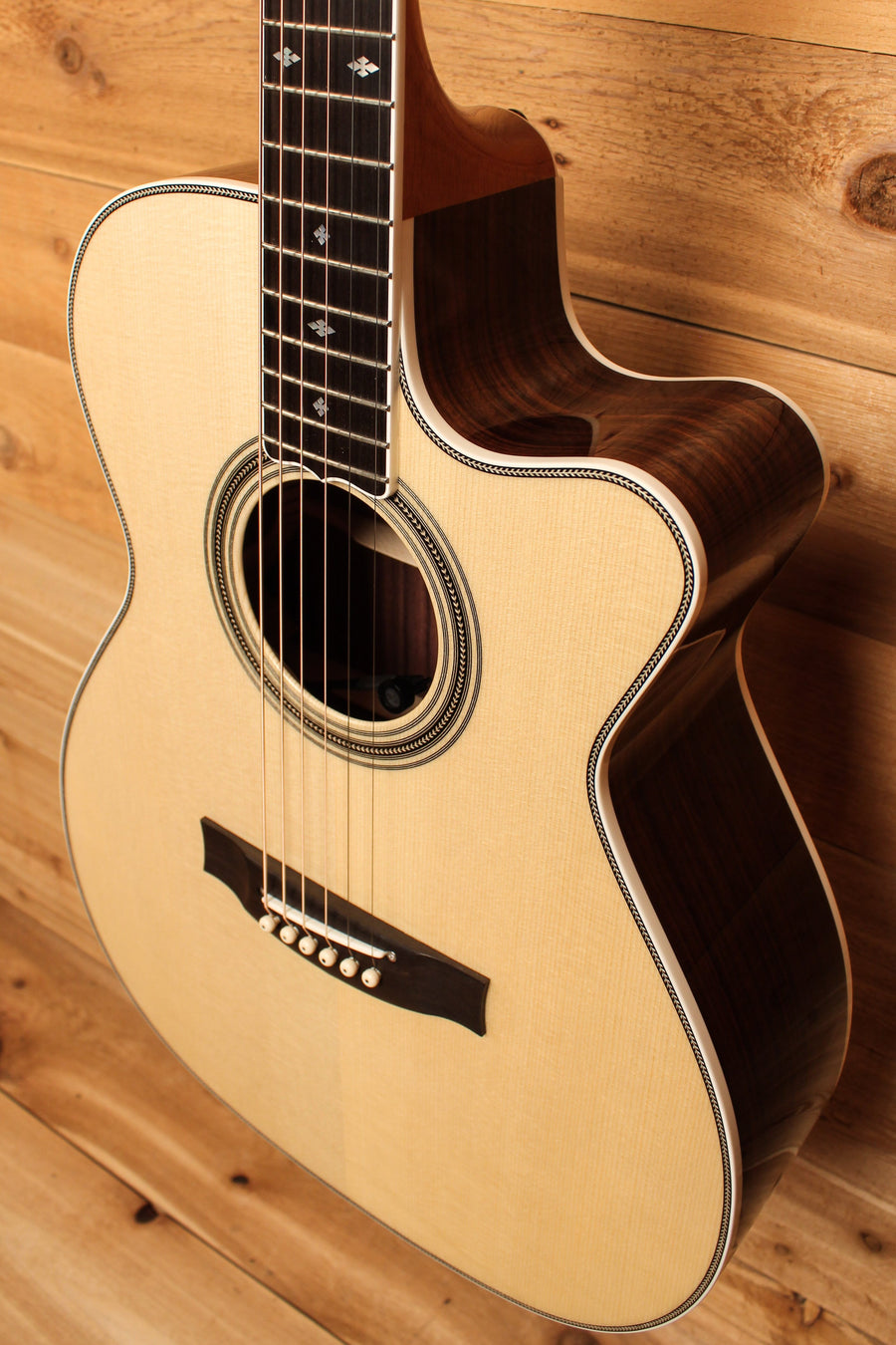 Maton Custom Shop Classic Guitar with European Spruce and Indian Rosewood w/ Cutaway ID-13471 - Artisan Guitars