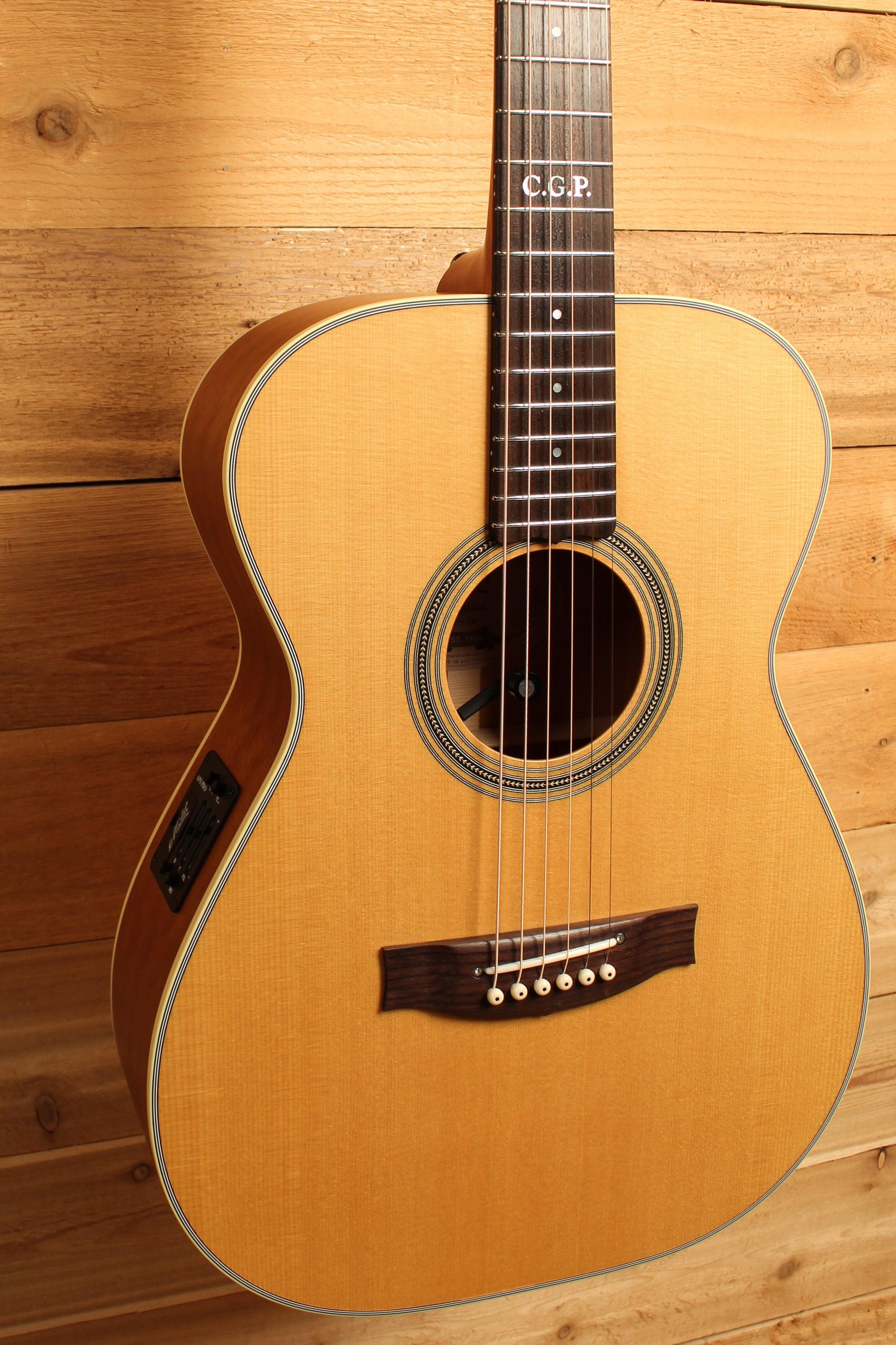 Maton Custom Shop TE Personal Thinline Guitar "AAA" Sitka Spruce and AAA" Figured Queensland Maple ID-13618 - Artisan Guitars