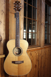 Maton Custom Shop TE Personal w/ Sitka Spruce & Queensland Maple w/ High Gloss Finish ID-13772 - Artisan Guitars