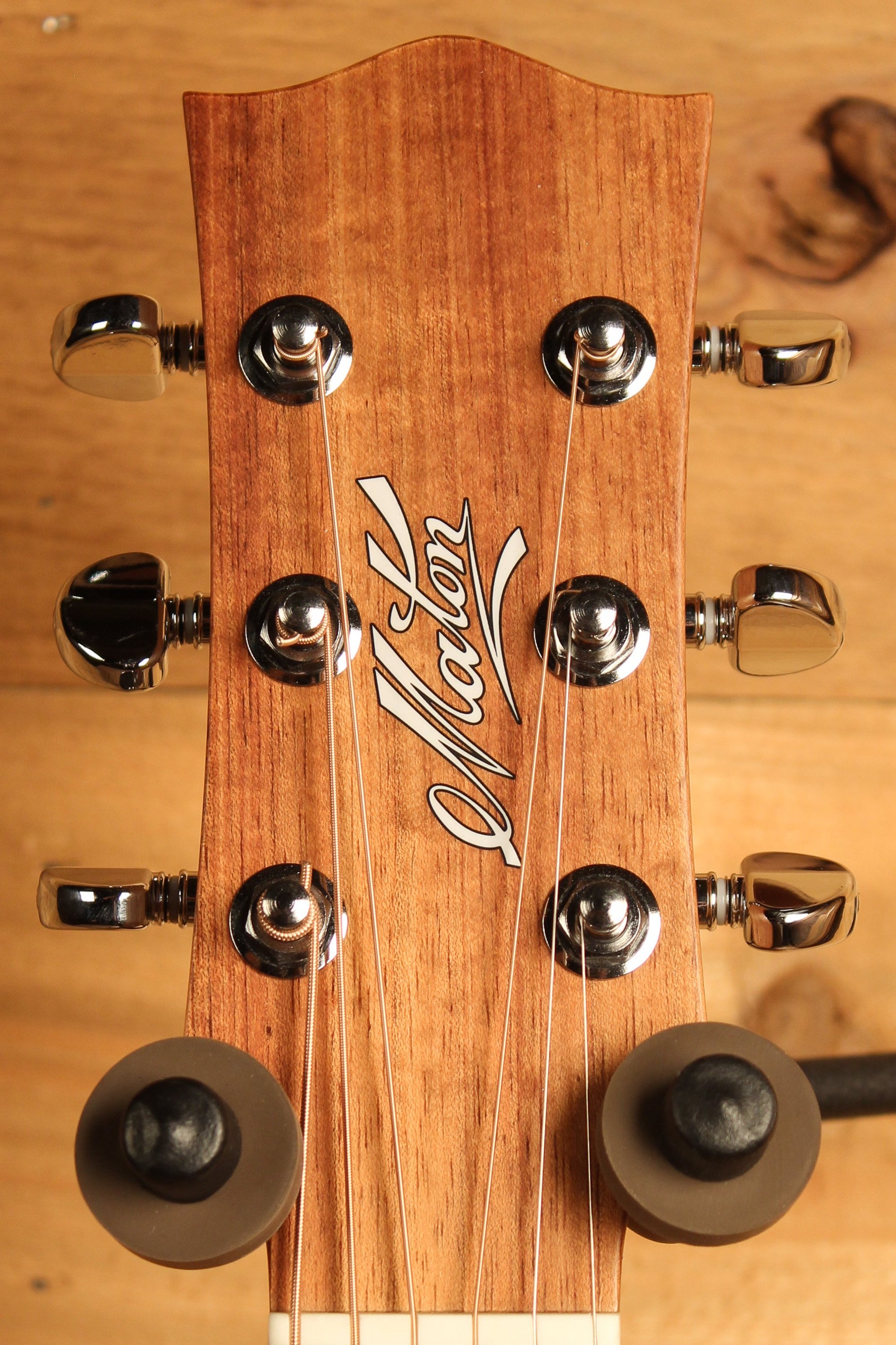 Maton EBW70C Blackwood Dreadnought w/ AP5 Pro ID-13089 - Artisan Guitars