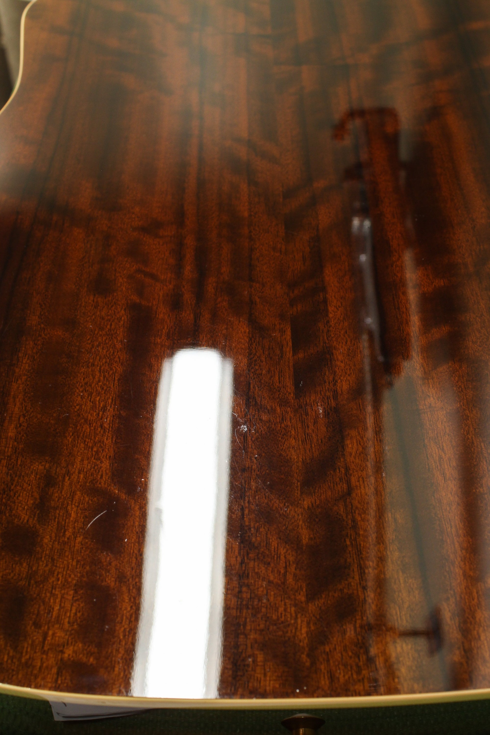 Maton EST60C "Stage" w/ Sitka & Queensland Walnut Pre-Owned 2011 ID-13271 - Artisan Guitars