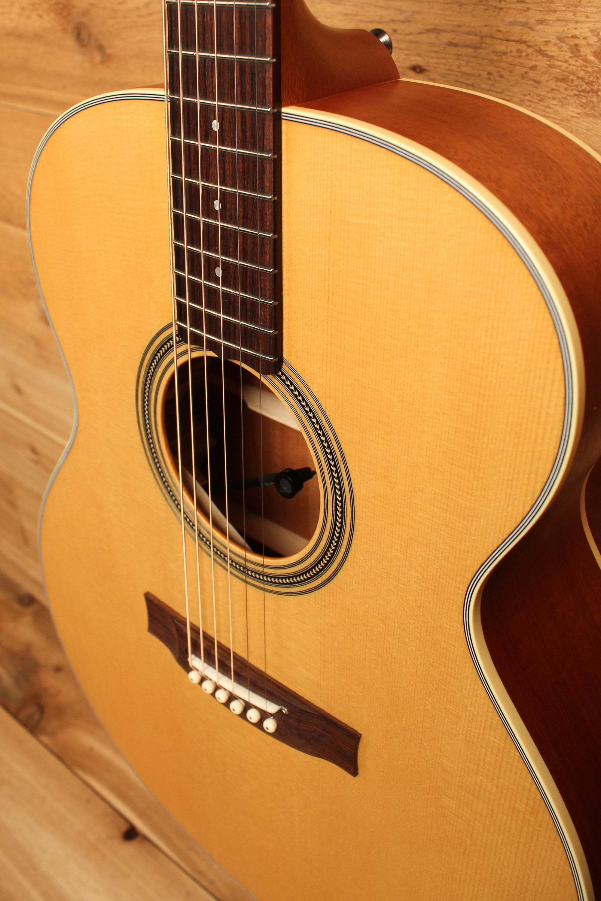 Maton Custom Shop T.E Personal Jumbo w/ Sitka Spruce & Brazilian Mahogany ID-13202 - Artisan Guitars
