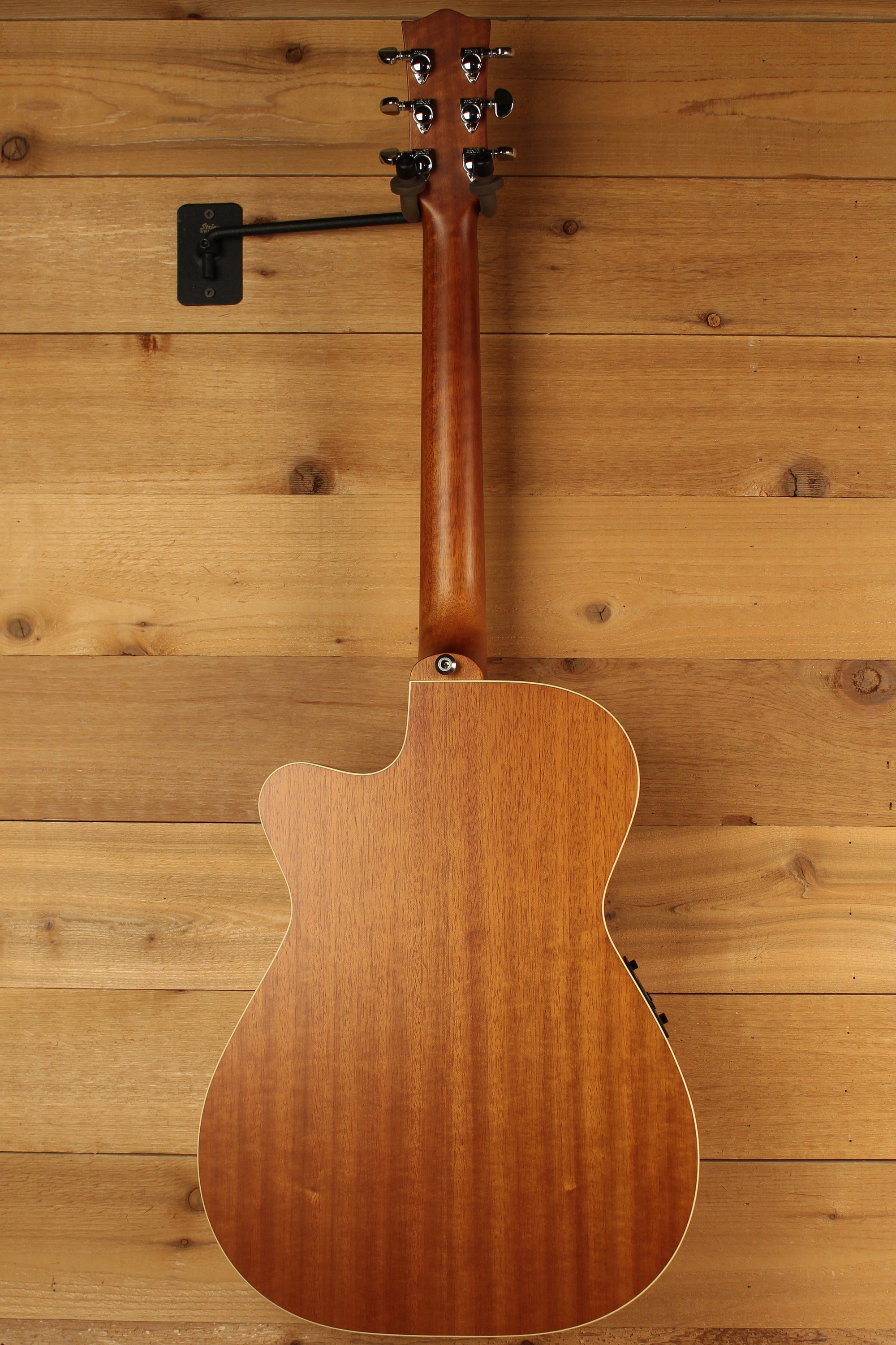 Maton EBG 808C TE Tommy Emmanuel Signature Guitar w/ Cutaway ID-13329 - Artisan Guitars