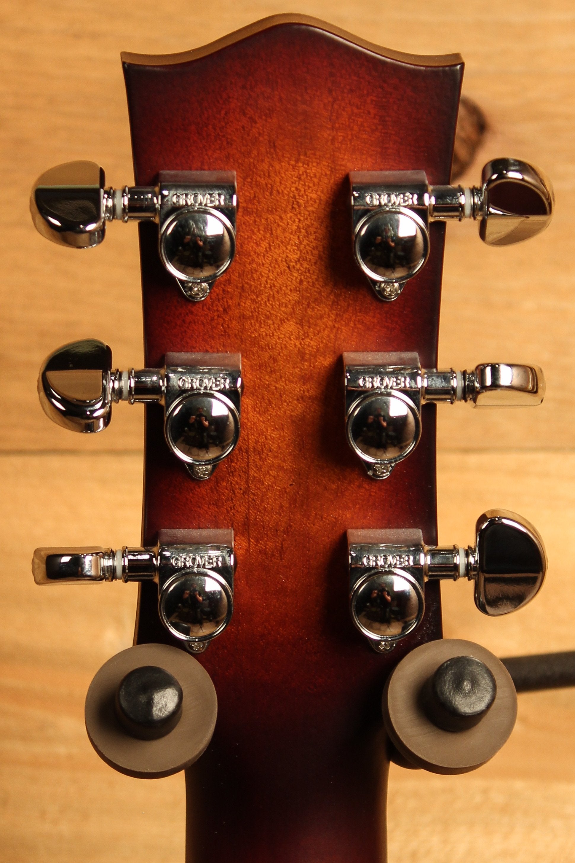 Maton SRS70C Solid Road Series Acoustic Electric w/ AP5 Pro Pickup & Tobacco Sunburst Finish ID-13361 - Artisan Guitars