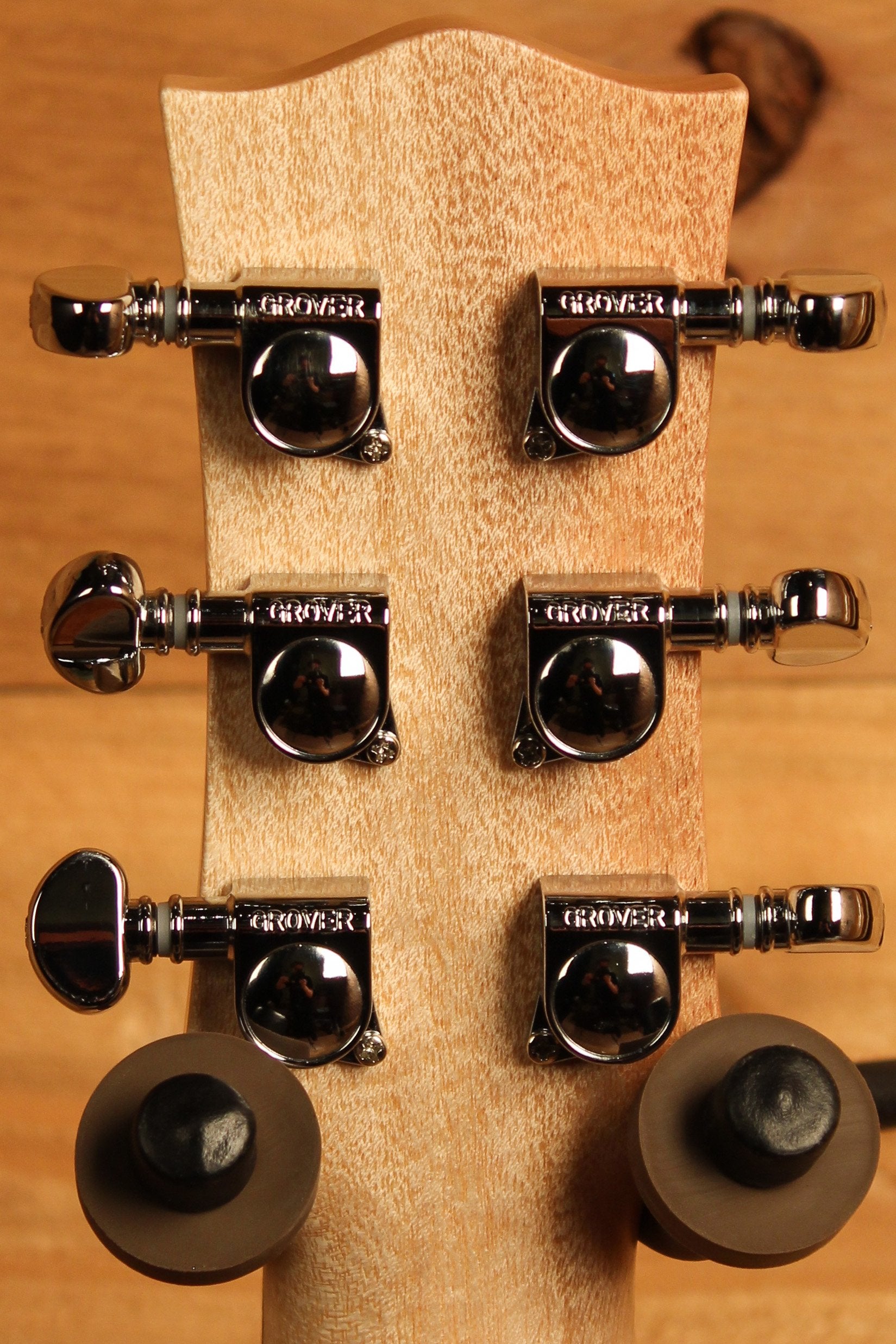Maton EMBW6 Mini Guitar w/ Blackwood Top, Back & Sides and AP5 Pro Pickup System ID-13366 - Artisan Guitars