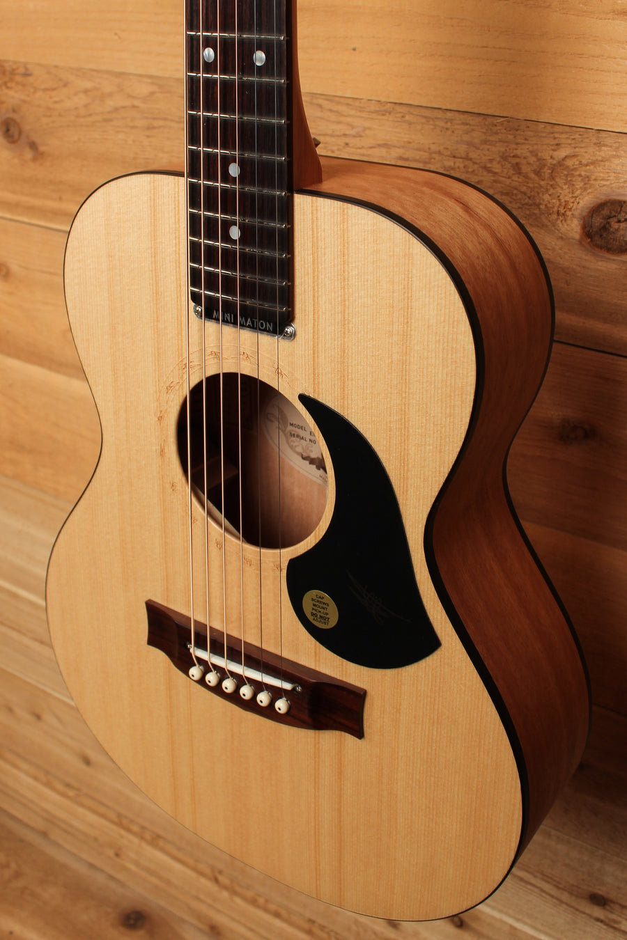 Maton EM6 Mini Guitar Sitka Spuce and Queensland Maple AP5 Original ID-13717 - Artisan Guitars