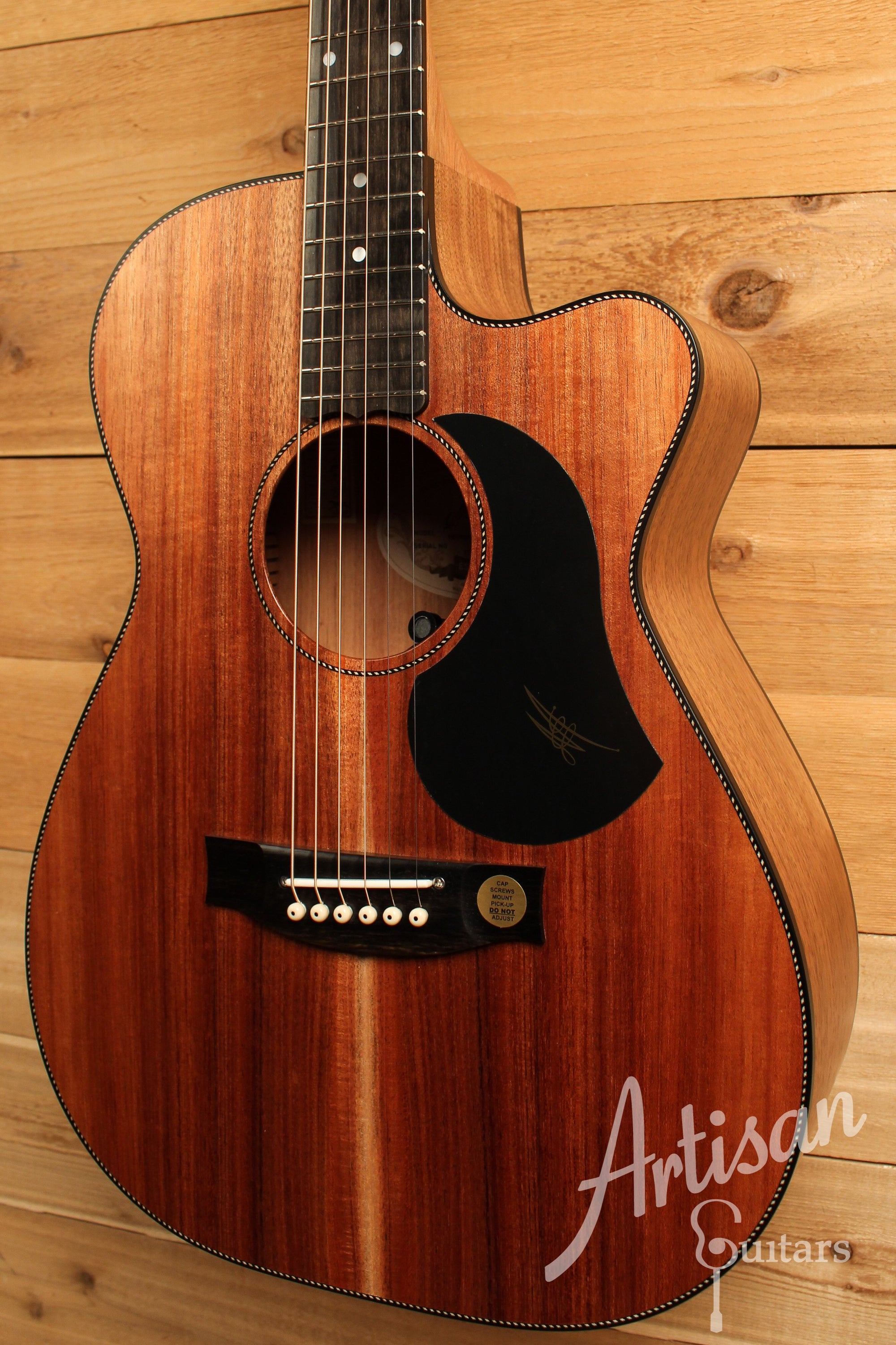 Maton EBW808 Cutaway Guitar w/ Blackwood Top, Back & Sides w/ AP5 Pro Pickup System ID-12992 - Artisan Guitars