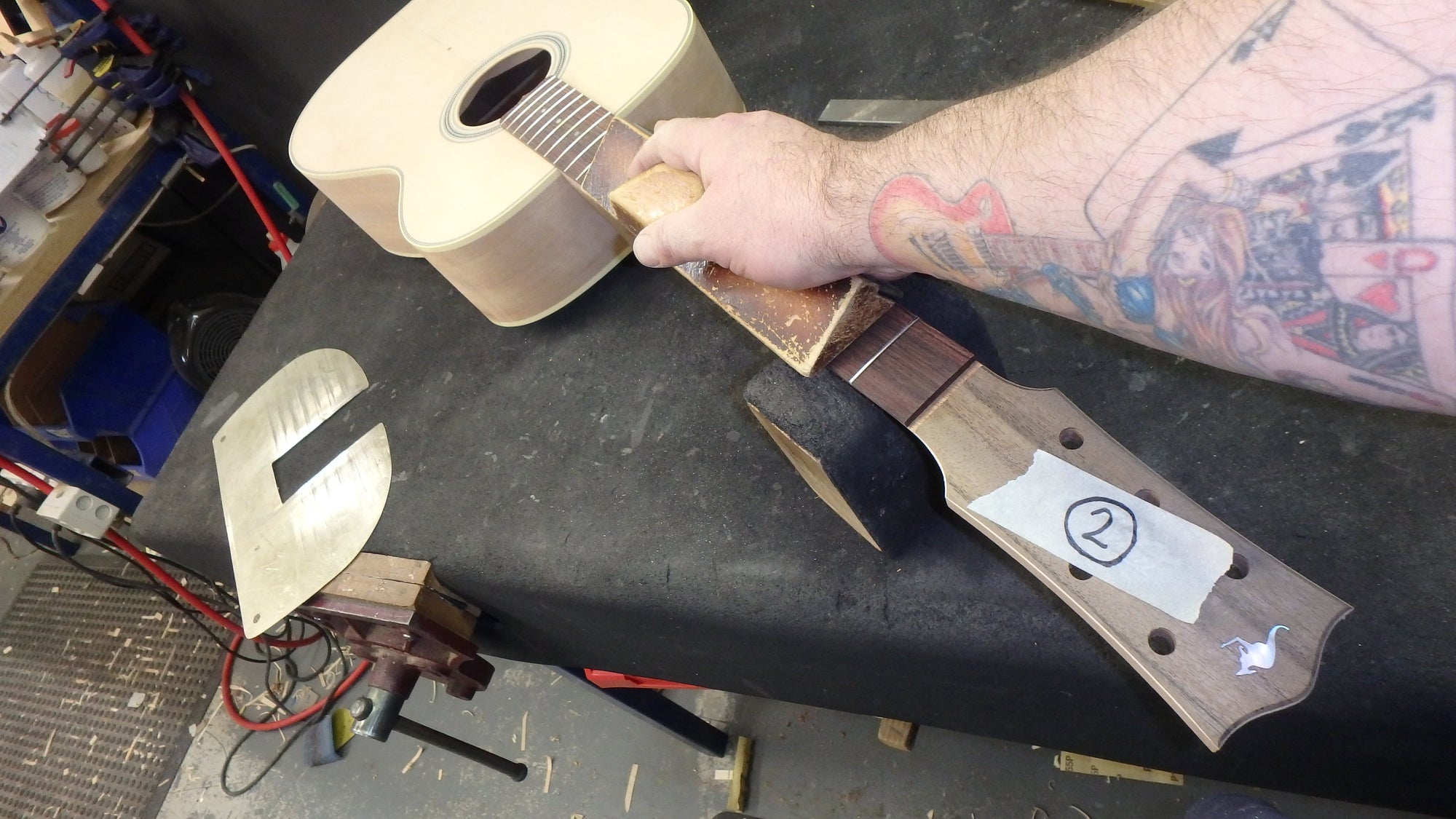 Maton T.E Personal Guitar Sitka Spruce and AAA"Bees Wings" Queensland Maple ID-11063 - Artisan Guitars