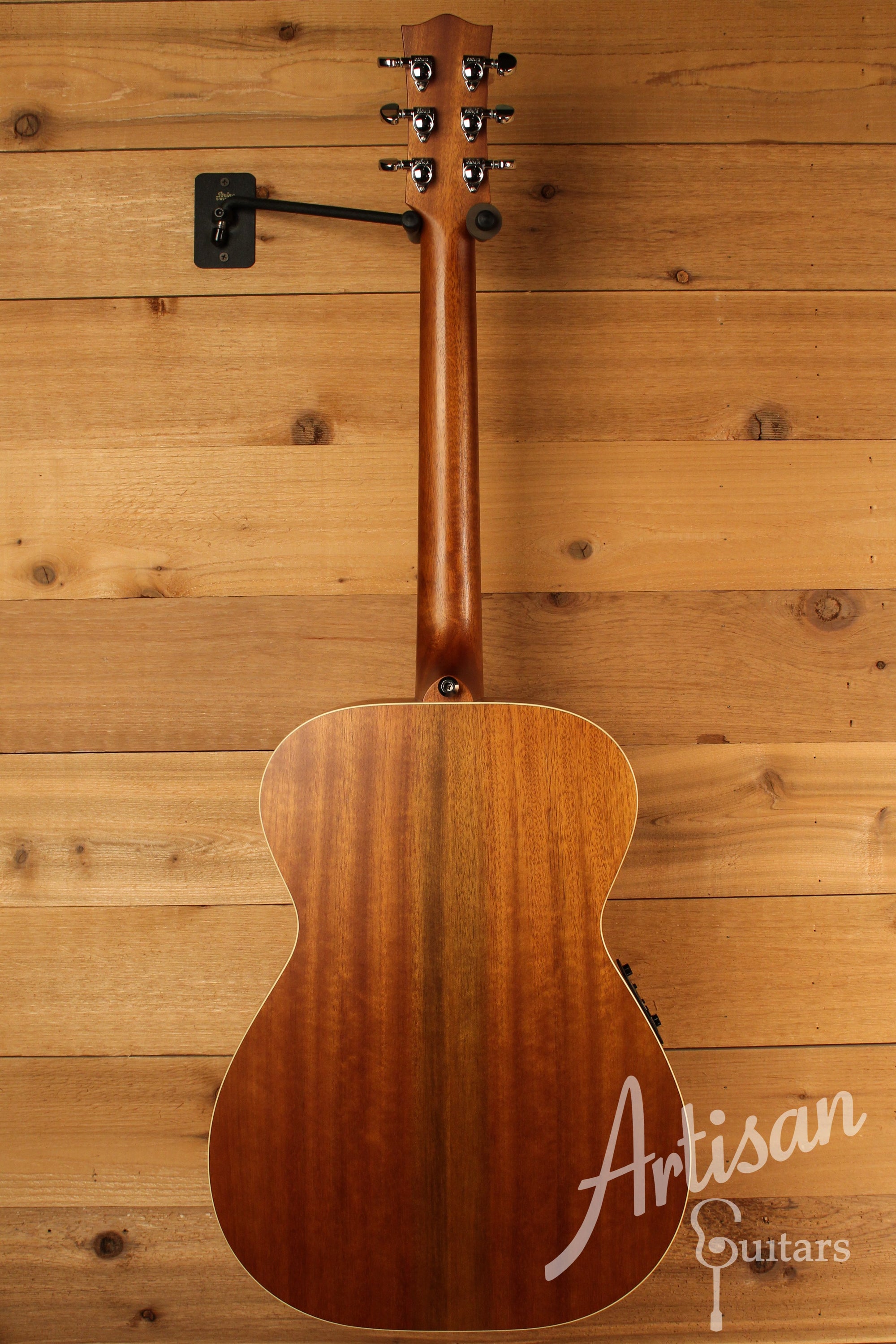 Maton EBG 808 TE Tommy Emmanuel Signature Guitar Pre-Owned 2017 ID-12531 - Artisan Guitars