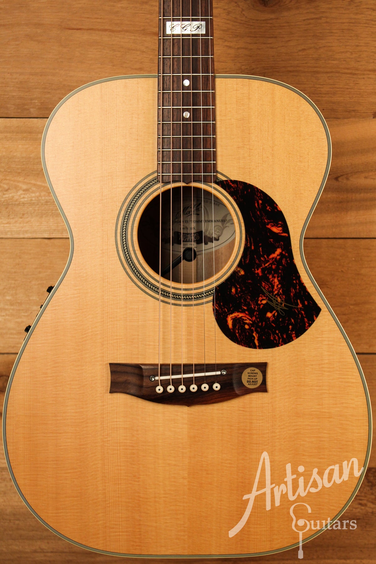 Maton EBG 808 TE Tommy Emmanuel Signature Guitar Pre-Owned 2017 ID-12531 - Artisan Guitars
