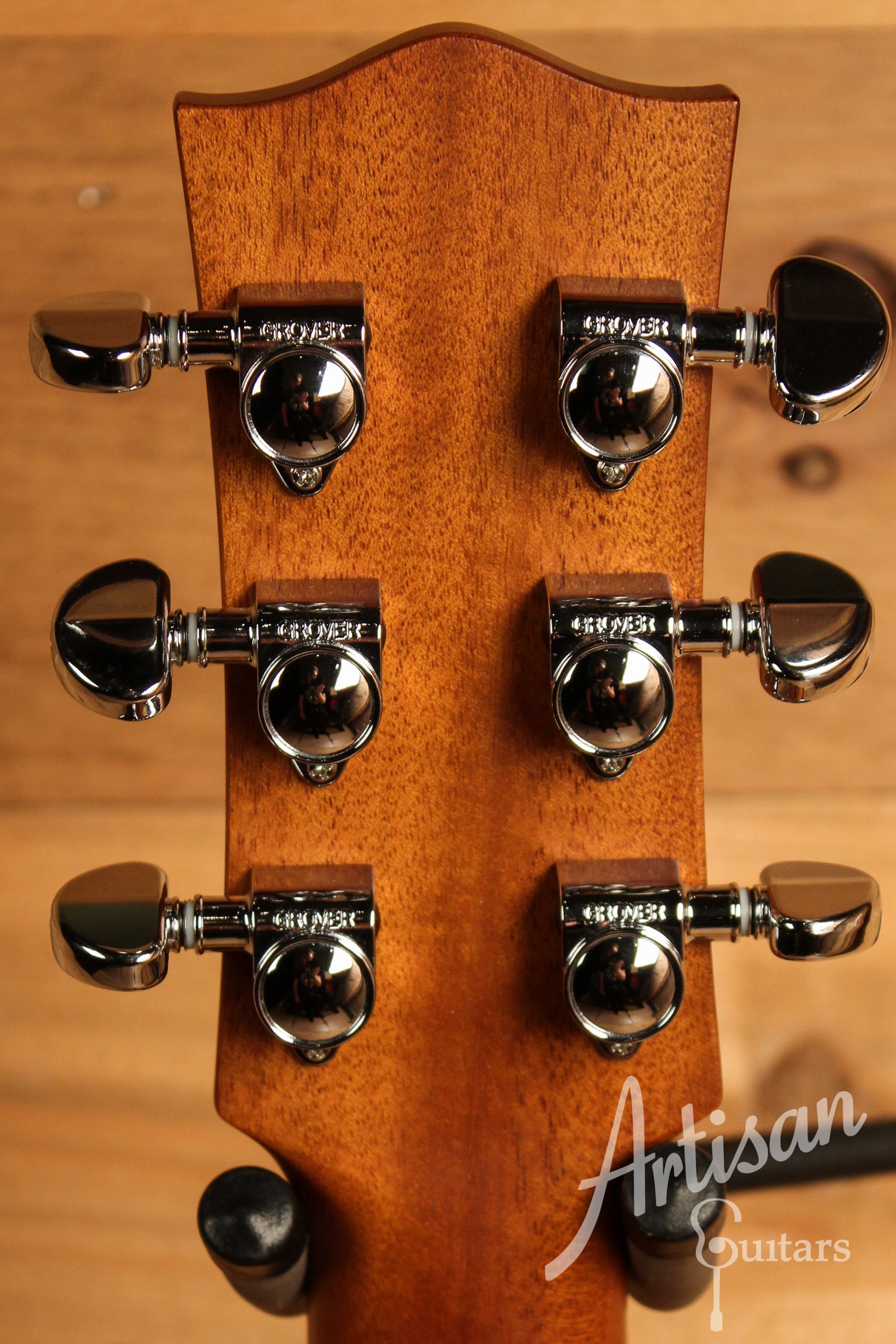 Maton EBG 808 TE Tommy Emmanuel Signature Guitar Pre-Owned 2017 ID-12531 - Artisan Guitars