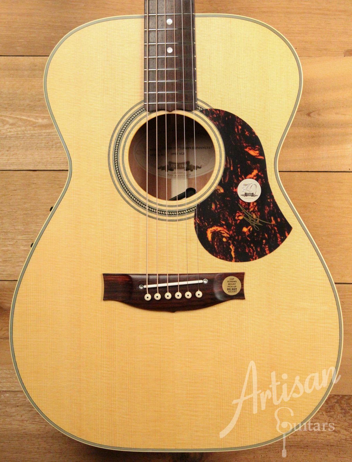 Maton EBG 808 TE Tommy Emmanuel Signature Guitar ID-11641 - Artisan Guitars