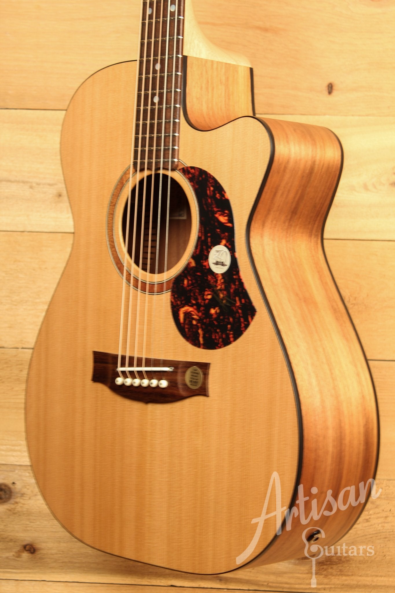 Maton SRS808C Guitar Western Red Cedar and Solid Blackwood Cutaway ID-11642 - Artisan Guitars