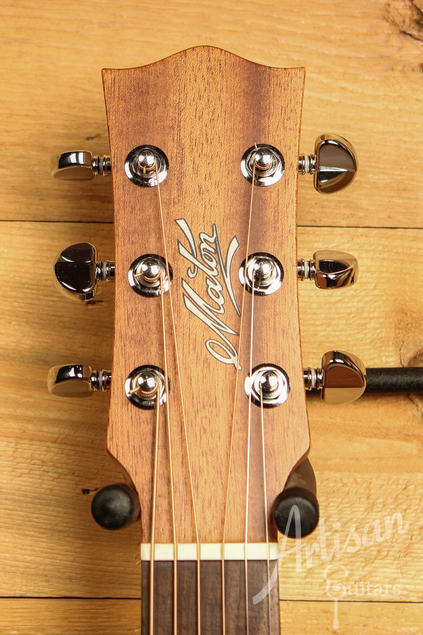 Maton SRS808C Guitar Western Red Cedar and Solid Blackwood Cutaway ID-11642 - Artisan Guitars