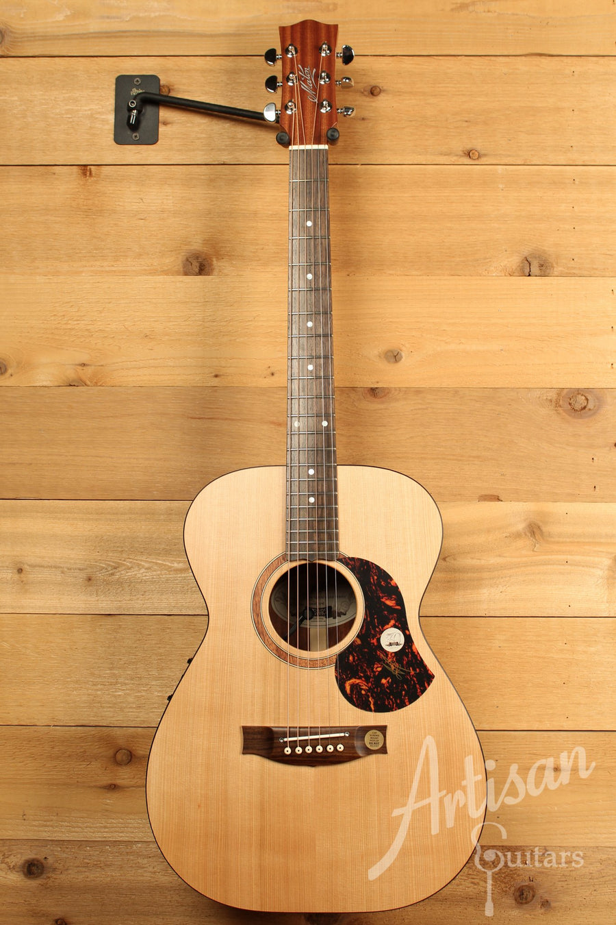 Maton SRS808 Guitar Western Red Cedar and Solid Blackwood ID-11643 - Artisan Guitars