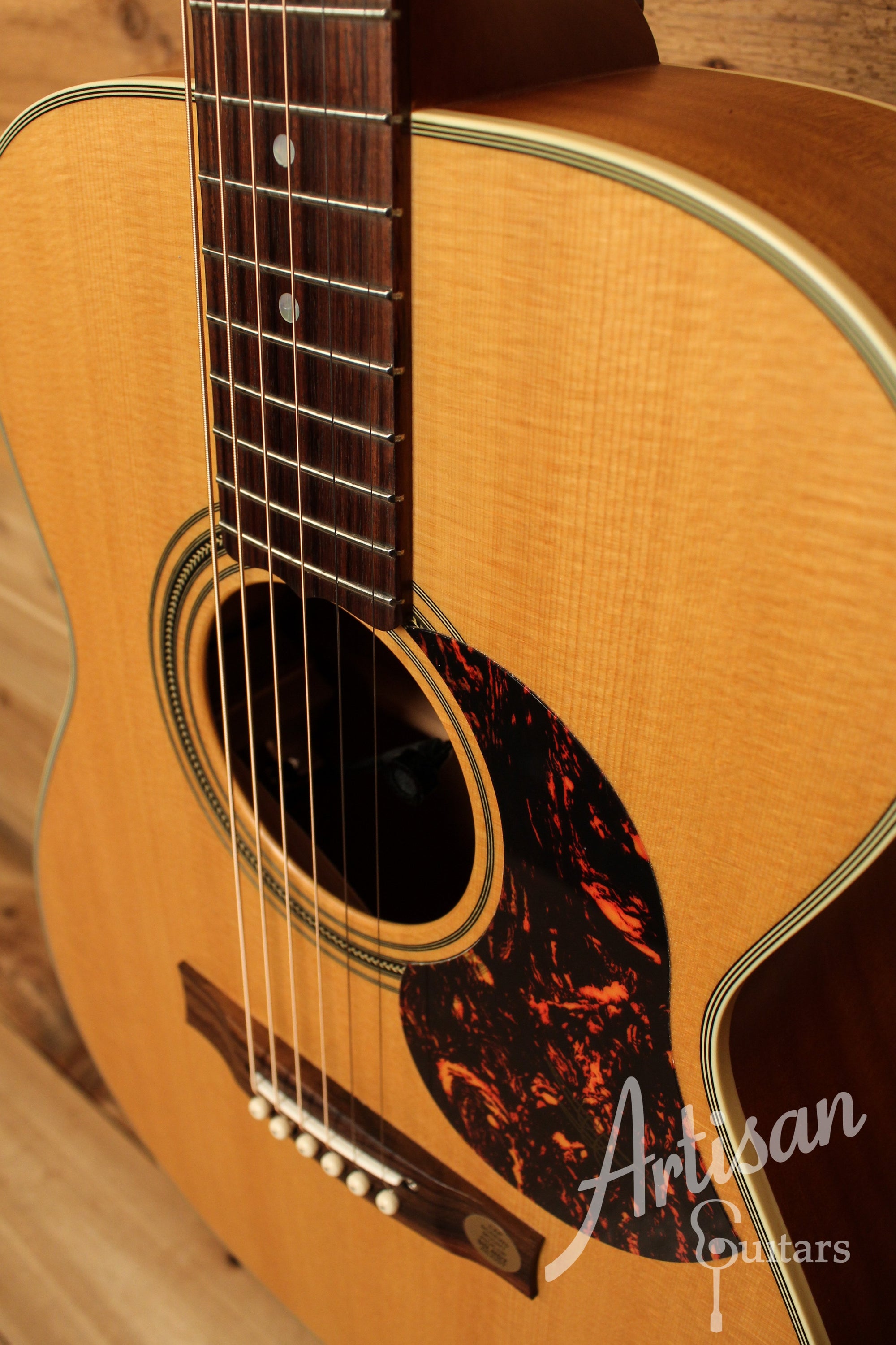 Maton EBG 808 TE Tommy Emmanuel Signature Guitar Pre-Owned 2017 ID-12531 - Artisan Guitars