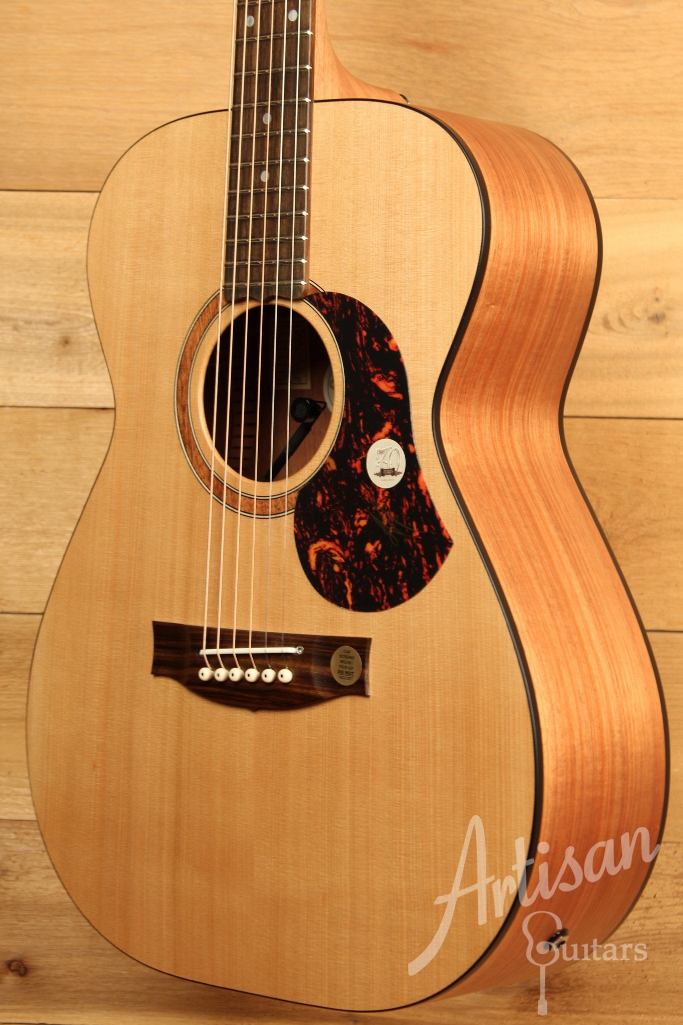 Maton SRS808 Guitar Western Red Cedar and Solid Blackwood ID-11643 - Artisan Guitars