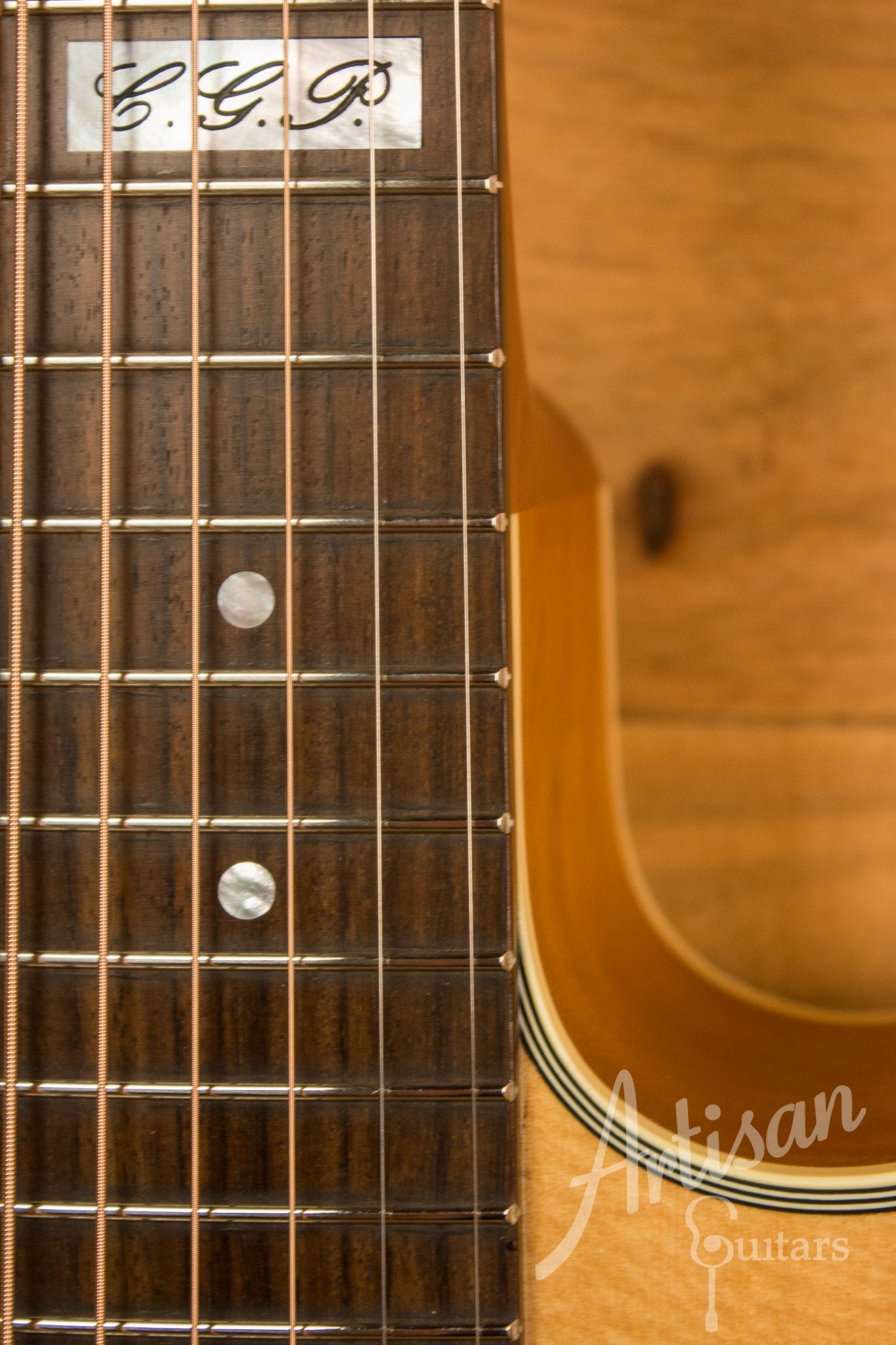 Maton EBG 808C TE Tommy Emmanuel Signature Guitar Cutaway ID-11568 - Artisan Guitars